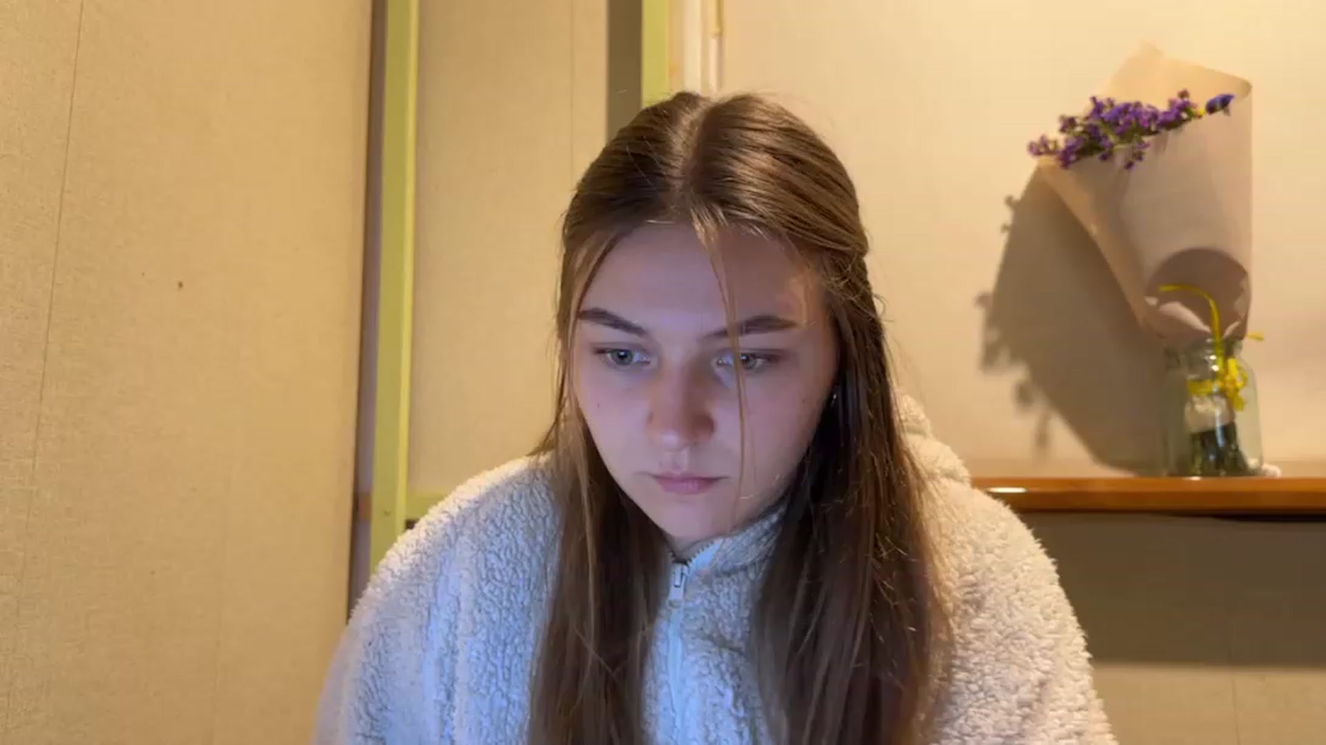 Gallery image thumbnail from Eve_Olive's myfreecams stream on, 10/17/2023, 21:44 image 12 of 20