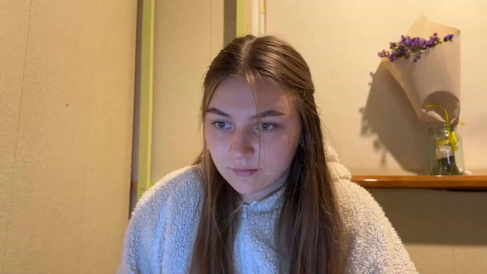 Gallery image thumbnail from Eve_Olive's myfreecams stream on, 10/17/2023, 21:44 image 6 of 20