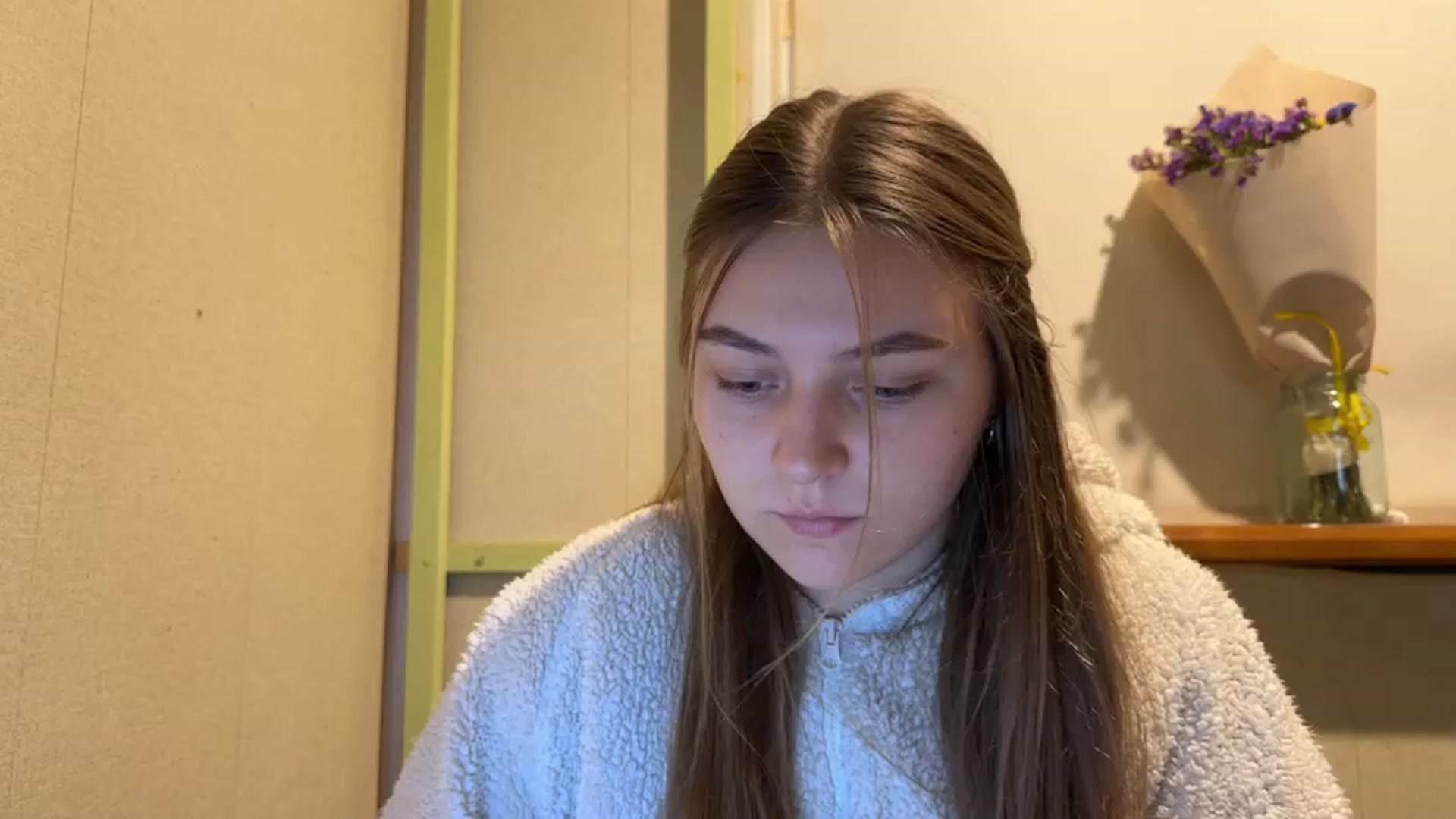 Gallery image thumbnail from Eve_Olive's myfreecams stream on, 10/17/2023, 21:44 image 19 of 20