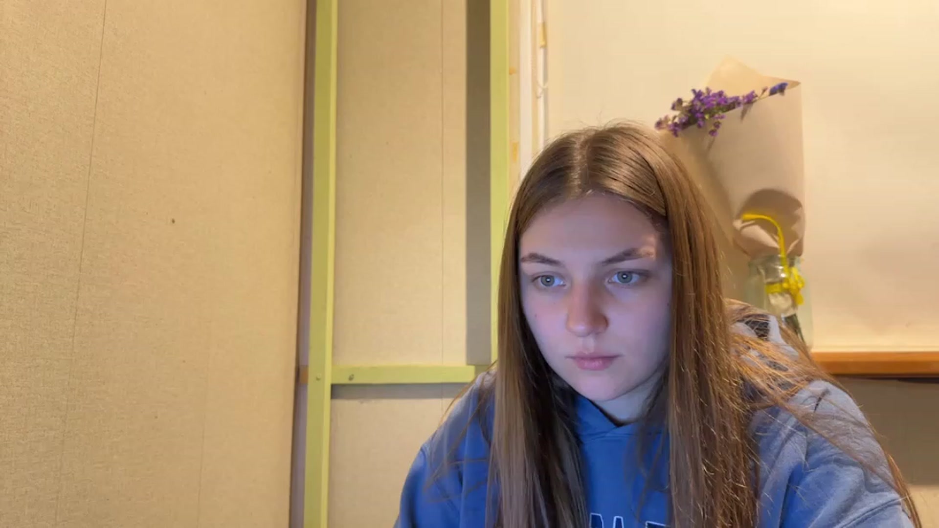 Gallery image thumbnail from Eve_Olive's myfreecams stream on, 10/19/2023, 23:15 image 2 of 20