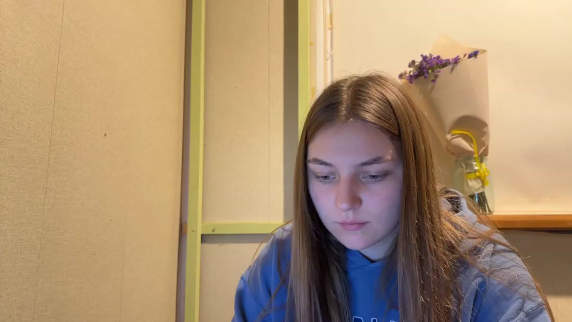 Gallery image thumbnail from Eve_Olive's myfreecams stream on, 10/19/2023, 23:15 image 6 of 20
