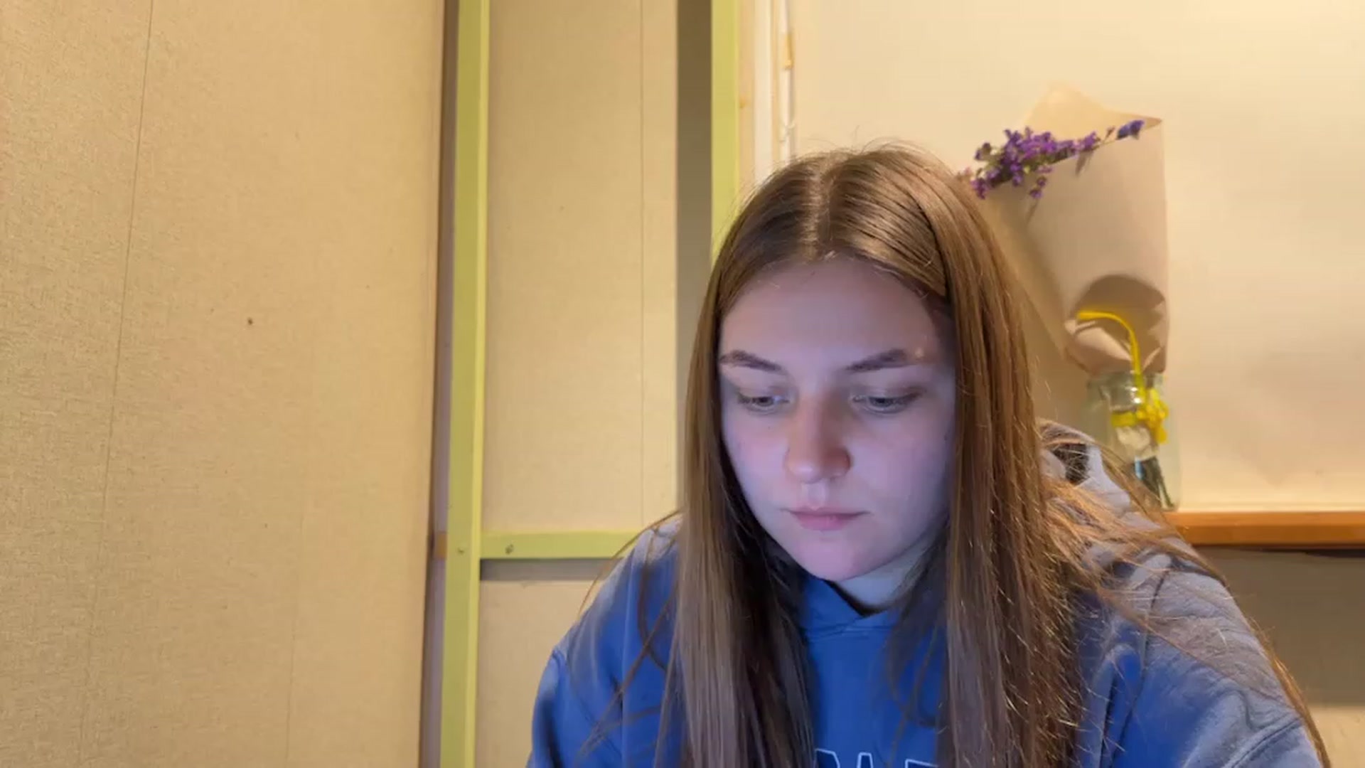 Gallery image thumbnail from Eve_Olive's myfreecams stream on, 10/19/2023, 23:15 image 5 of 20