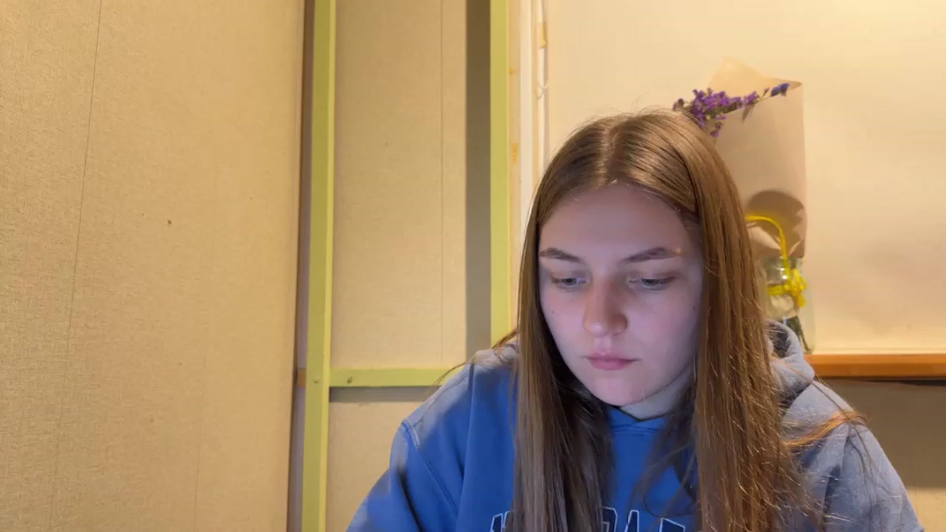 Gallery image thumbnail from Eve_Olive's myfreecams stream on, 10/19/2023, 23:15 image 16 of 20