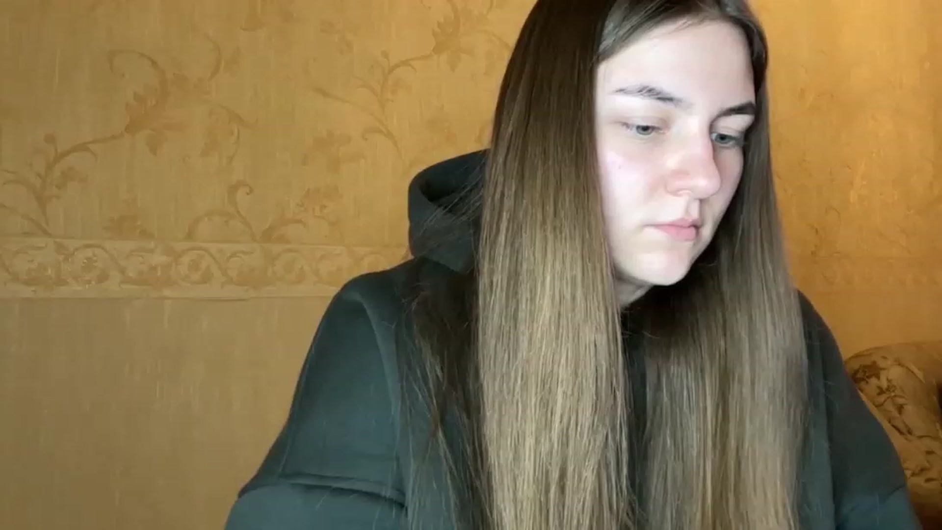 Gallery image thumbnail from Eve_Olive's myfreecams stream on, 11/20/2023, 24:59 image 13 of 20