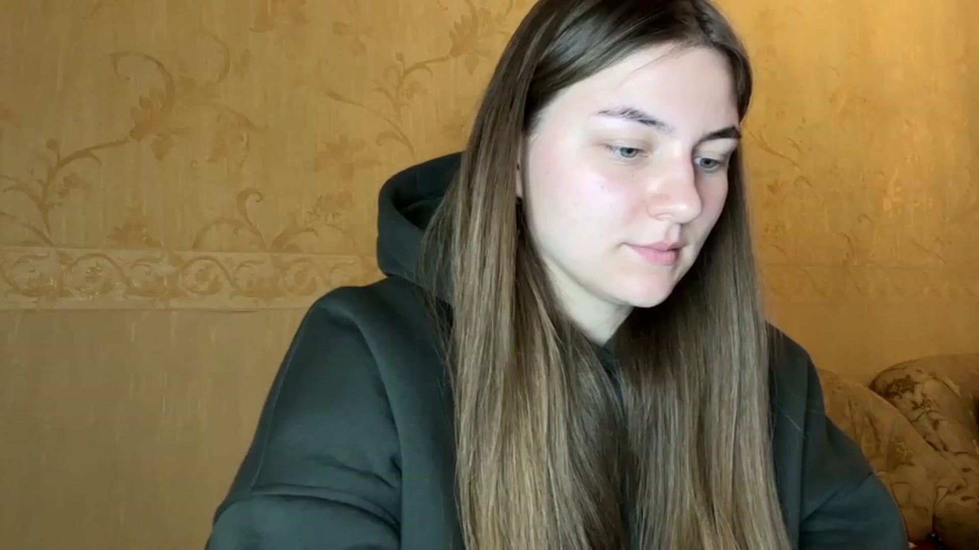 Gallery image thumbnail from Eve_Olive's myfreecams stream on, 11/20/2023, 24:59 image 6 of 20