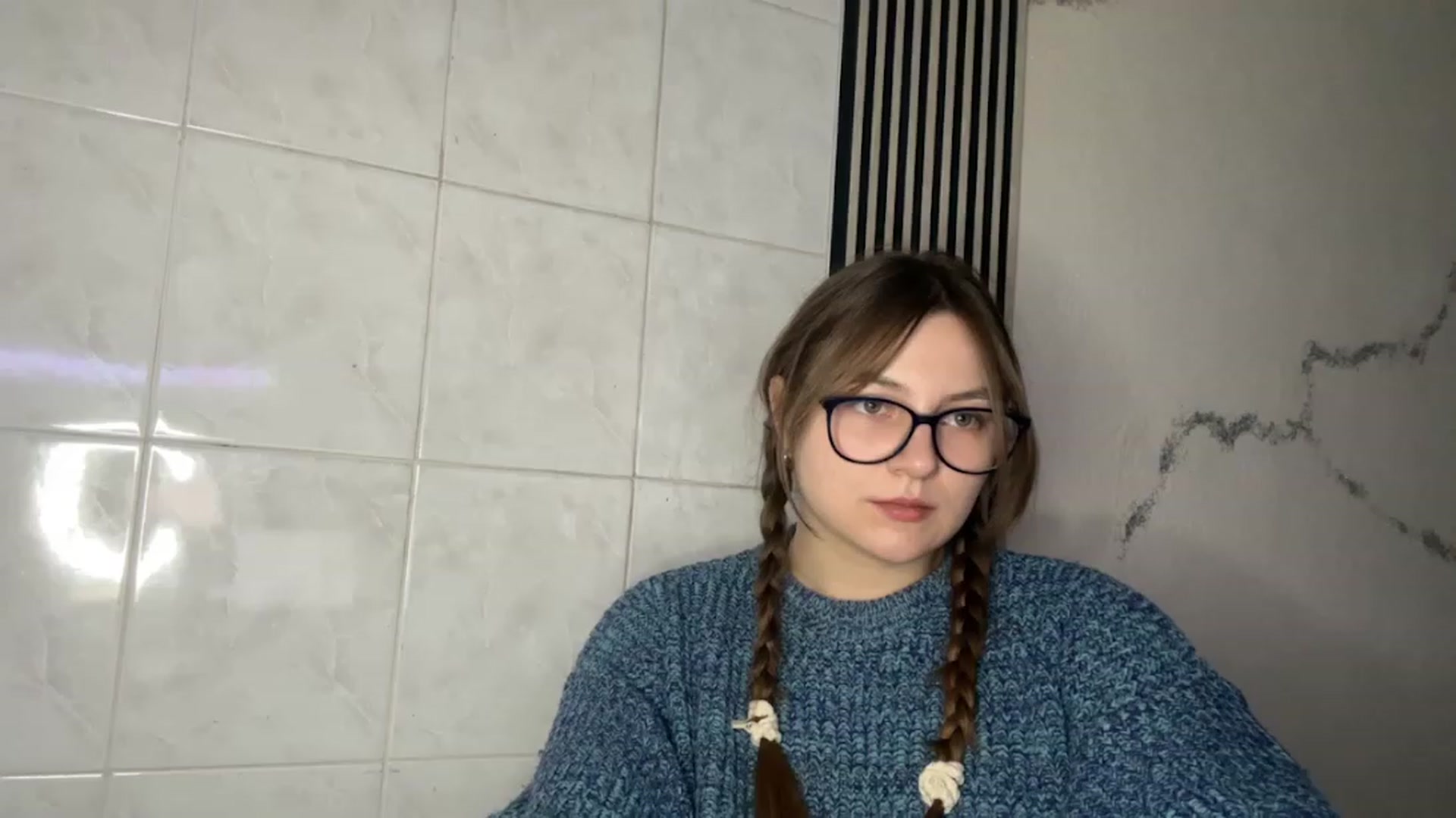 Gallery image thumbnail from Eve_Olive's myfreecams stream on, 12/10/2023, 24:55 image 19 of 20