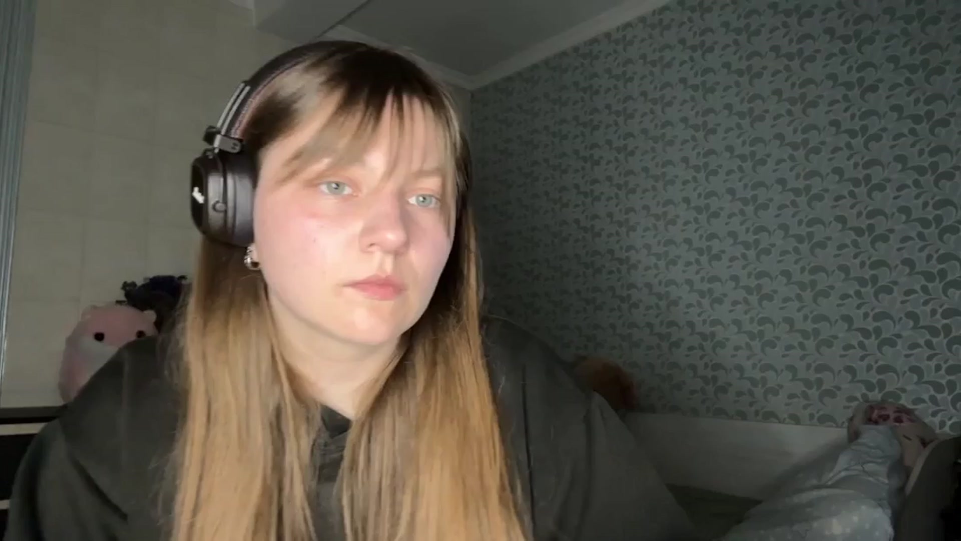 Gallery image thumbnail from Eve_Olive's myfreecams stream on, 04/14/2024, 22:18 image 16 of 20