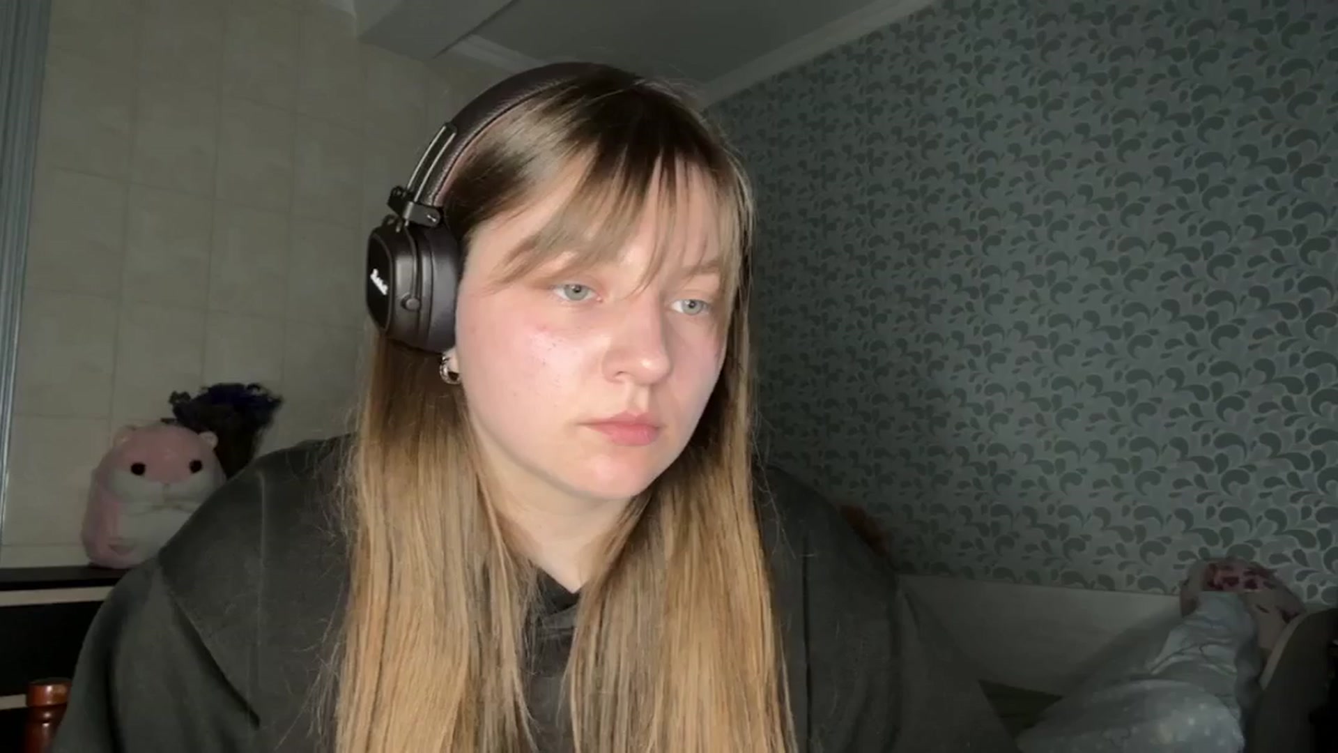 Gallery image thumbnail from Eve_Olive's myfreecams stream on, 04/14/2024, 22:18 image 17 of 20