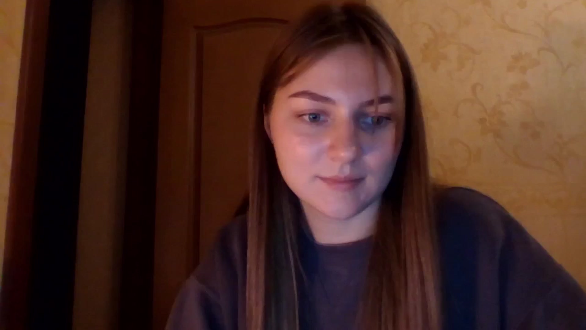 Gallery image thumbnail from Eve_Oliveee's myfreecams stream on, 10/04/2024, 21:46 image 10 of 20