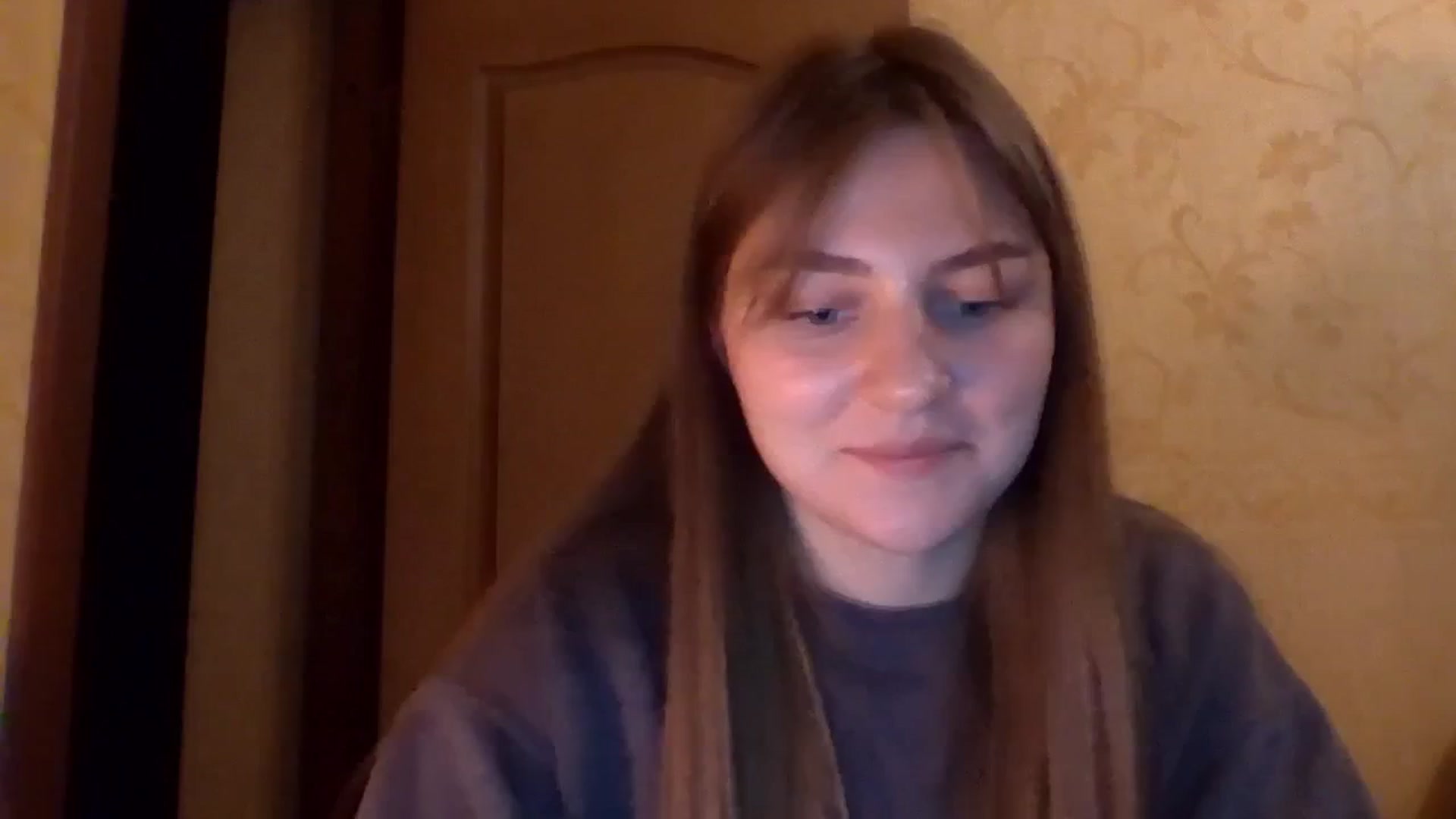 Gallery image thumbnail from Eve_Oliveee's myfreecams stream on, 10/04/2024, 21:46 image 2 of 20