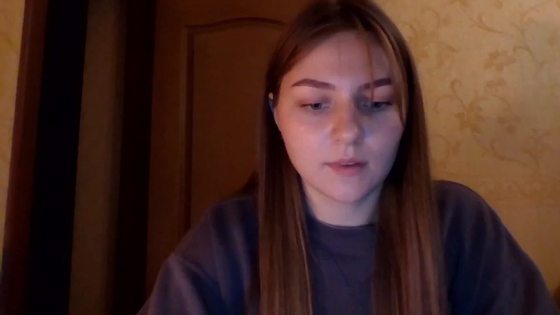 Gallery image thumbnail from Eve_Oliveee's myfreecams stream on, 10/04/2024, 21:46 image 6 of 20