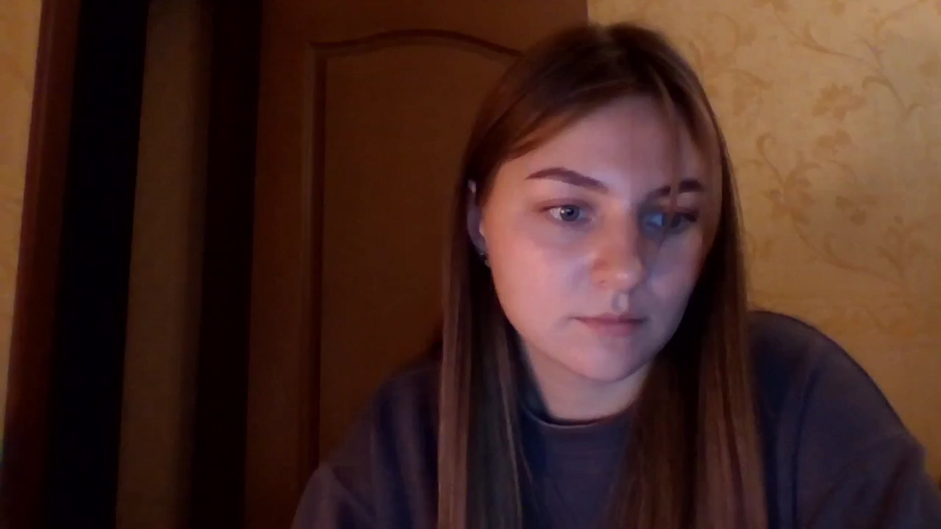Gallery image thumbnail from Eve_Oliveee's myfreecams stream on, 10/04/2024, 21:46 image 7 of 20