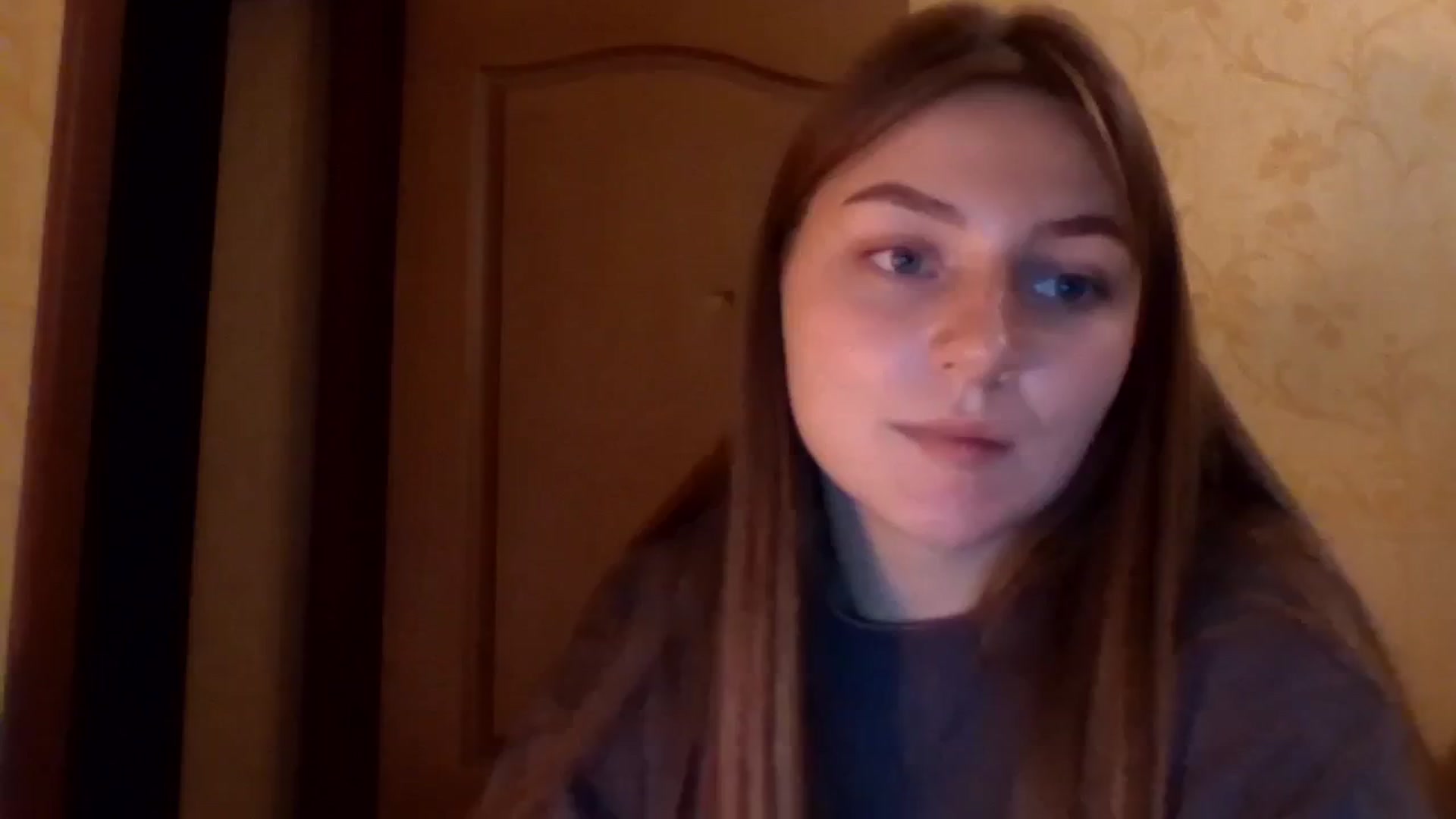Gallery image thumbnail from Eve_Oliveee's myfreecams stream on, 10/04/2024, 21:46 image 17 of 20