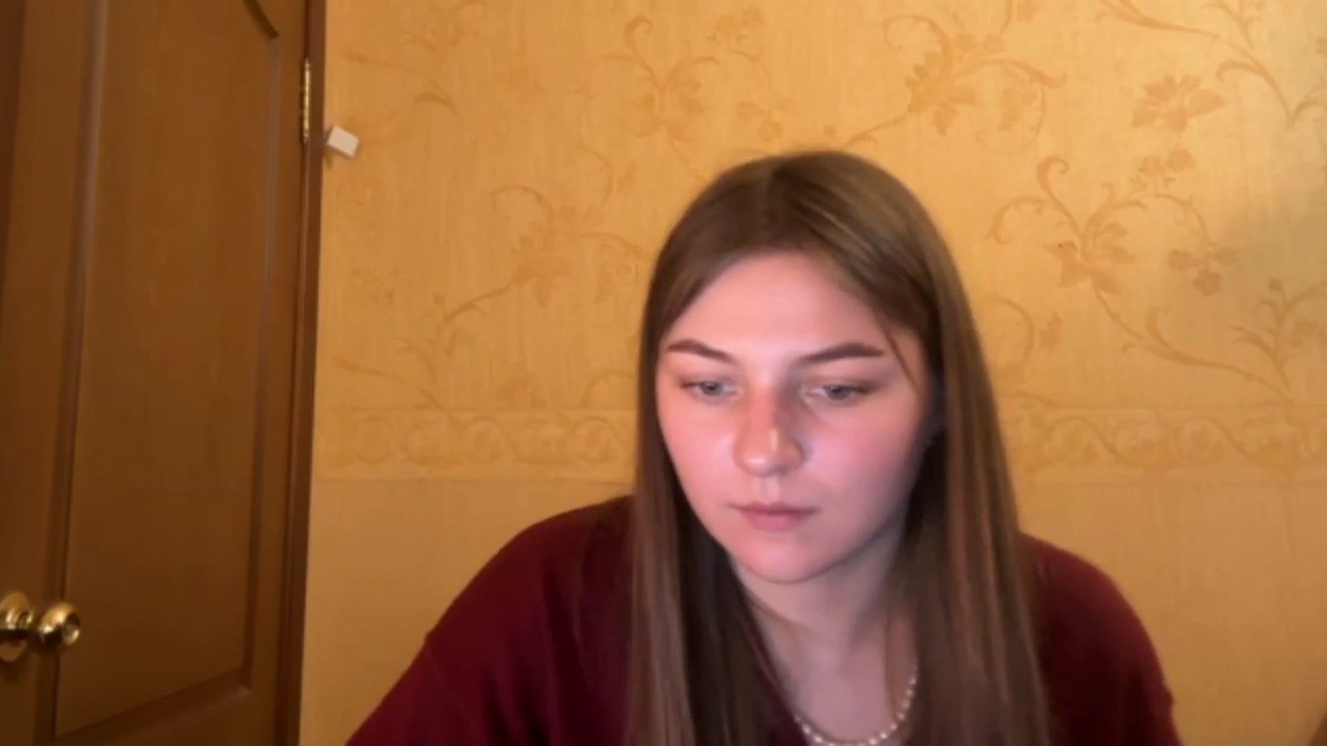 Gallery image thumbnail from Eve_Oliveee's myfreecams stream on, 10/06/2024, 21:17 image 19 of 20