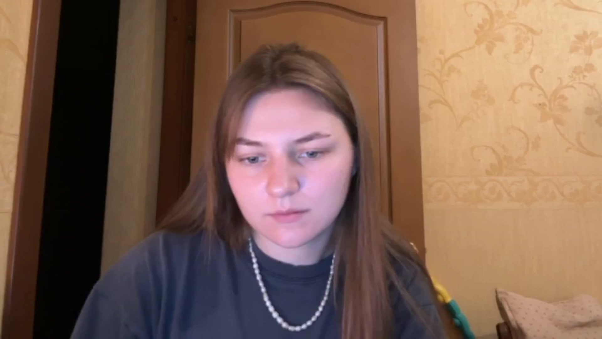 Gallery image thumbnail from Eve_Oliveee's myfreecams stream on, 10/07/2024, 23:02 image 15 of 20