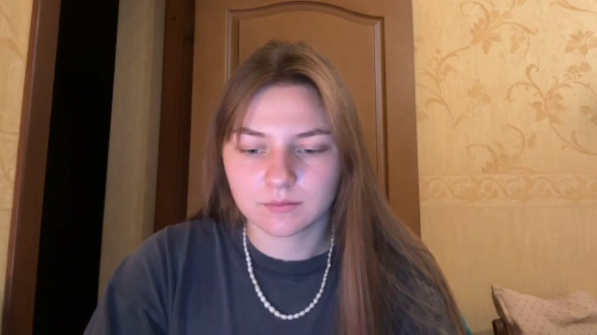 Gallery image thumbnail from Eve_Oliveee's myfreecams stream on, 10/07/2024, 23:02 image 7 of 20