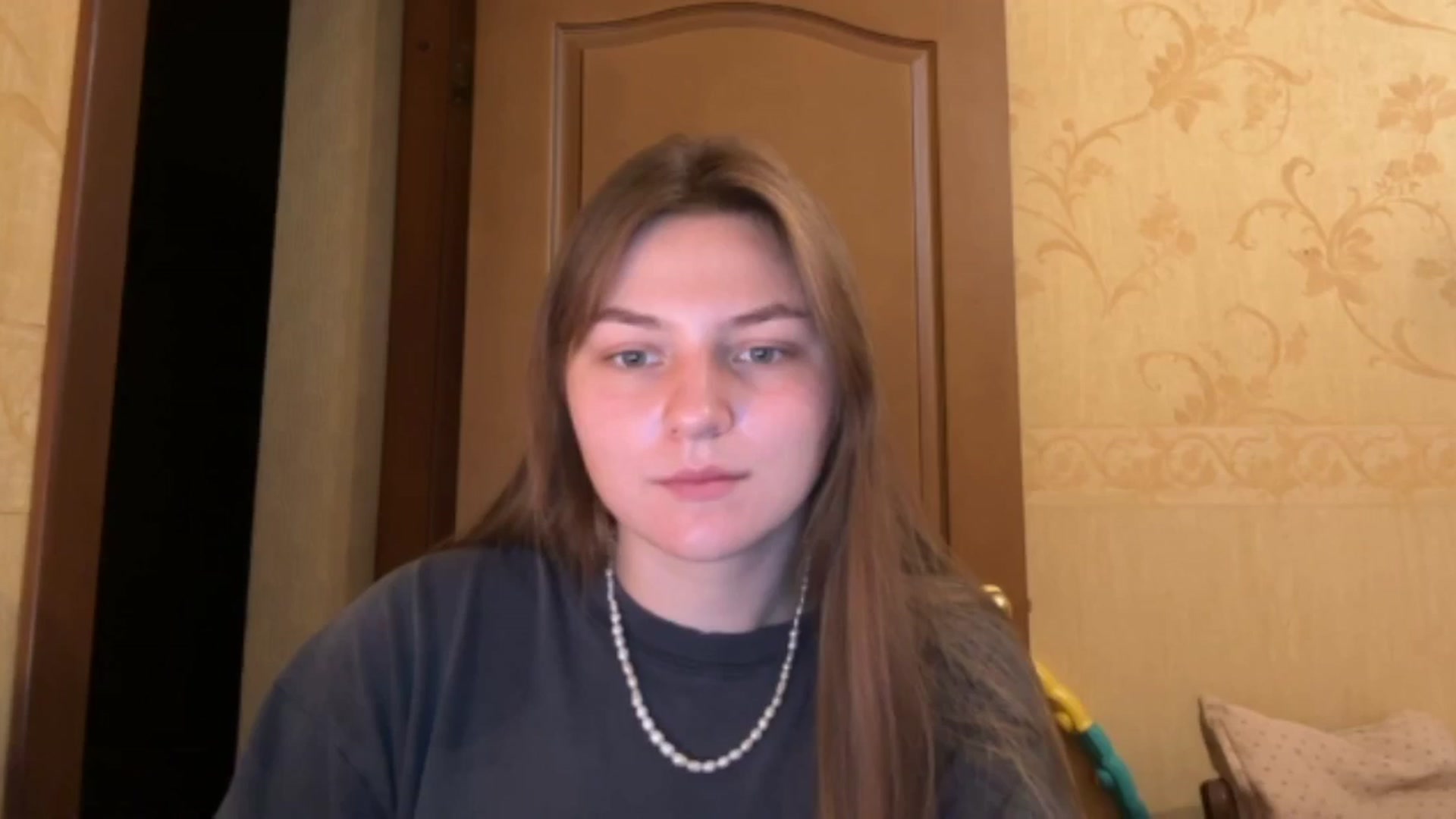 Gallery image thumbnail from Eve_Oliveee's myfreecams stream on, 10/07/2024, 23:02 image 9 of 20