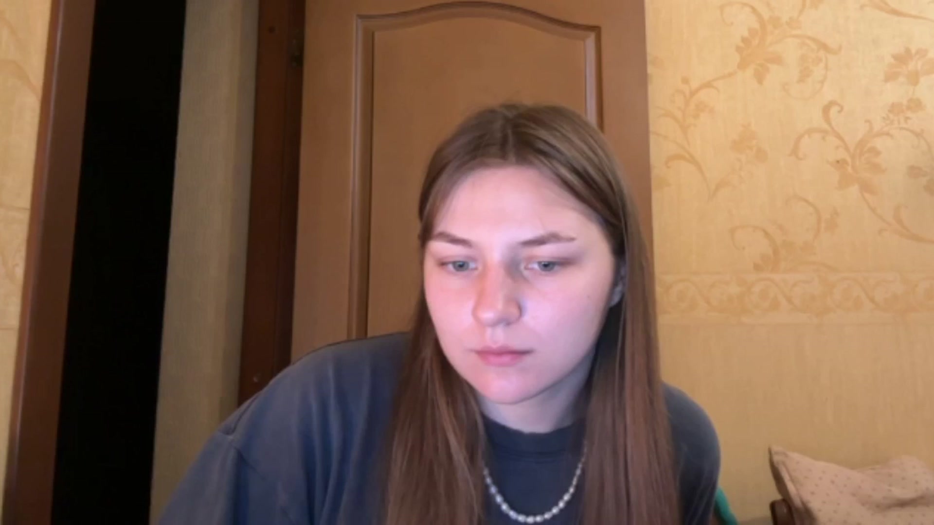 Gallery image thumbnail from Eve_Oliveee's myfreecams stream on, 10/07/2024, 23:02 image 2 of 20