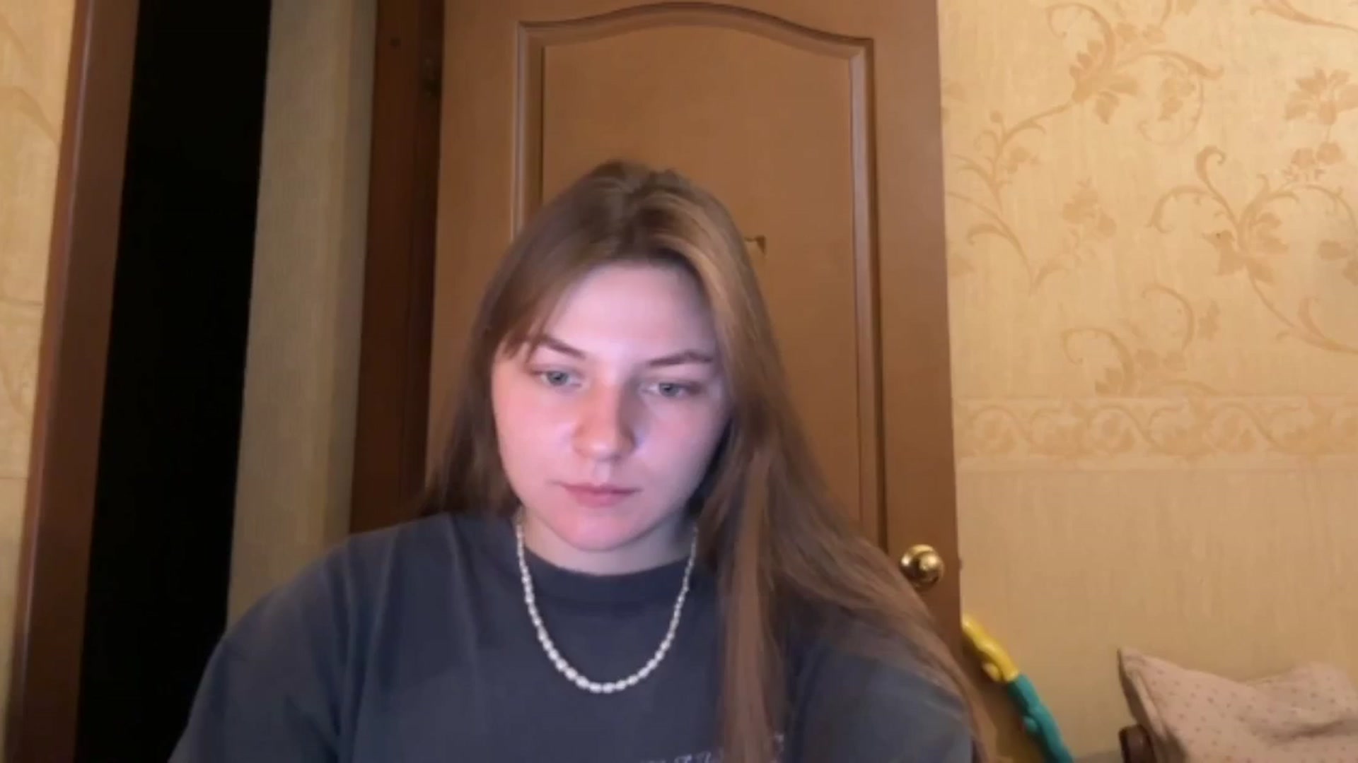 Gallery image thumbnail from Eve_Oliveee's myfreecams stream on, 10/07/2024, 23:02 image 6 of 20