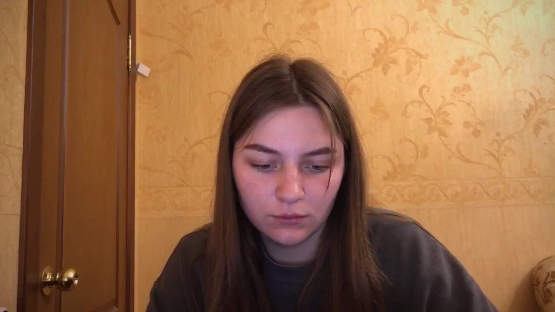 Gallery image thumbnail from Eve_Oliveee's myfreecams stream on, 11/23/2024, 22:38 image 1 of 20