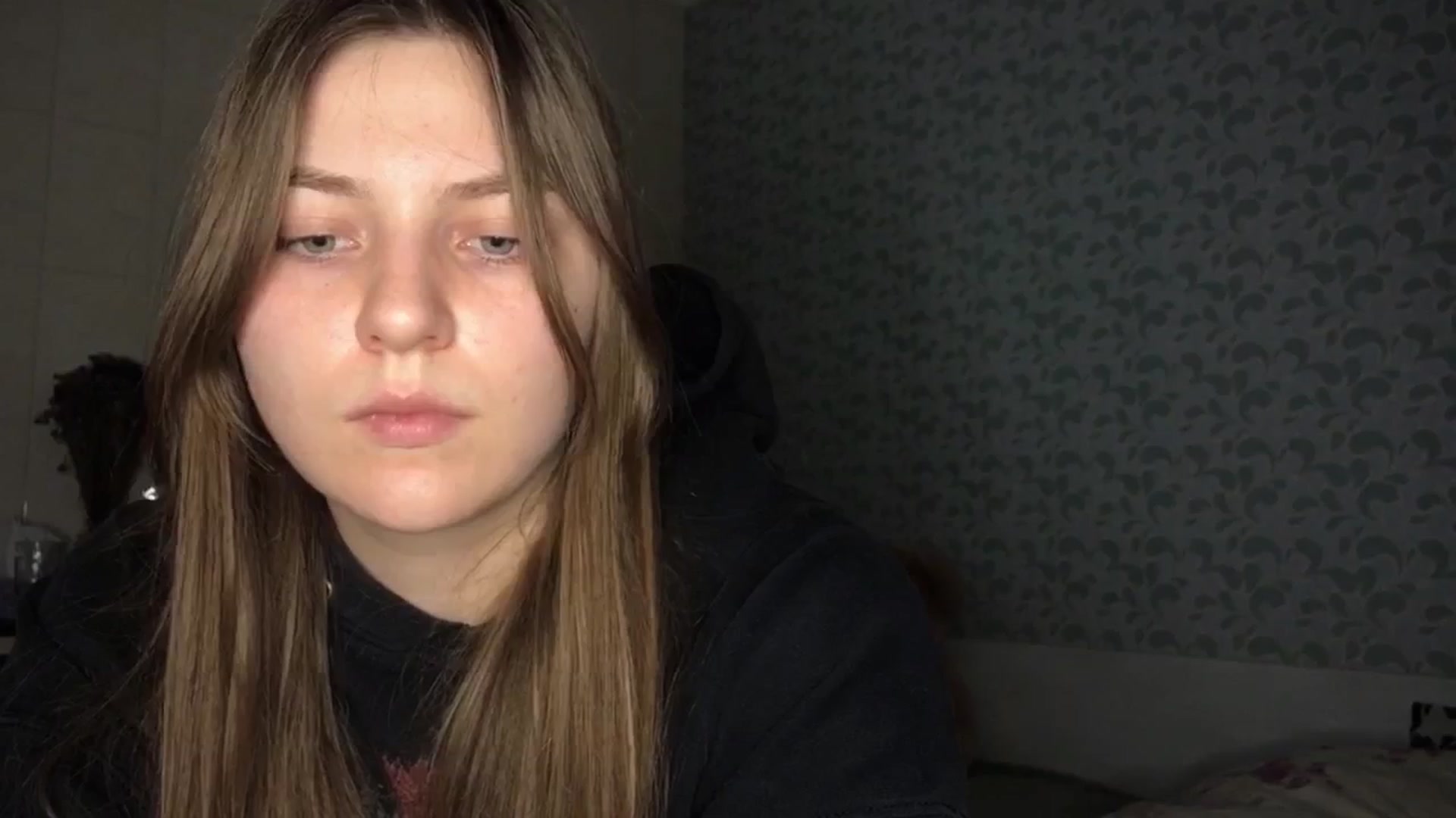 Gallery image thumbnail from Eve_Oliveee's myfreecams stream on, 12/23/2024, 23:07 image 9 of 20