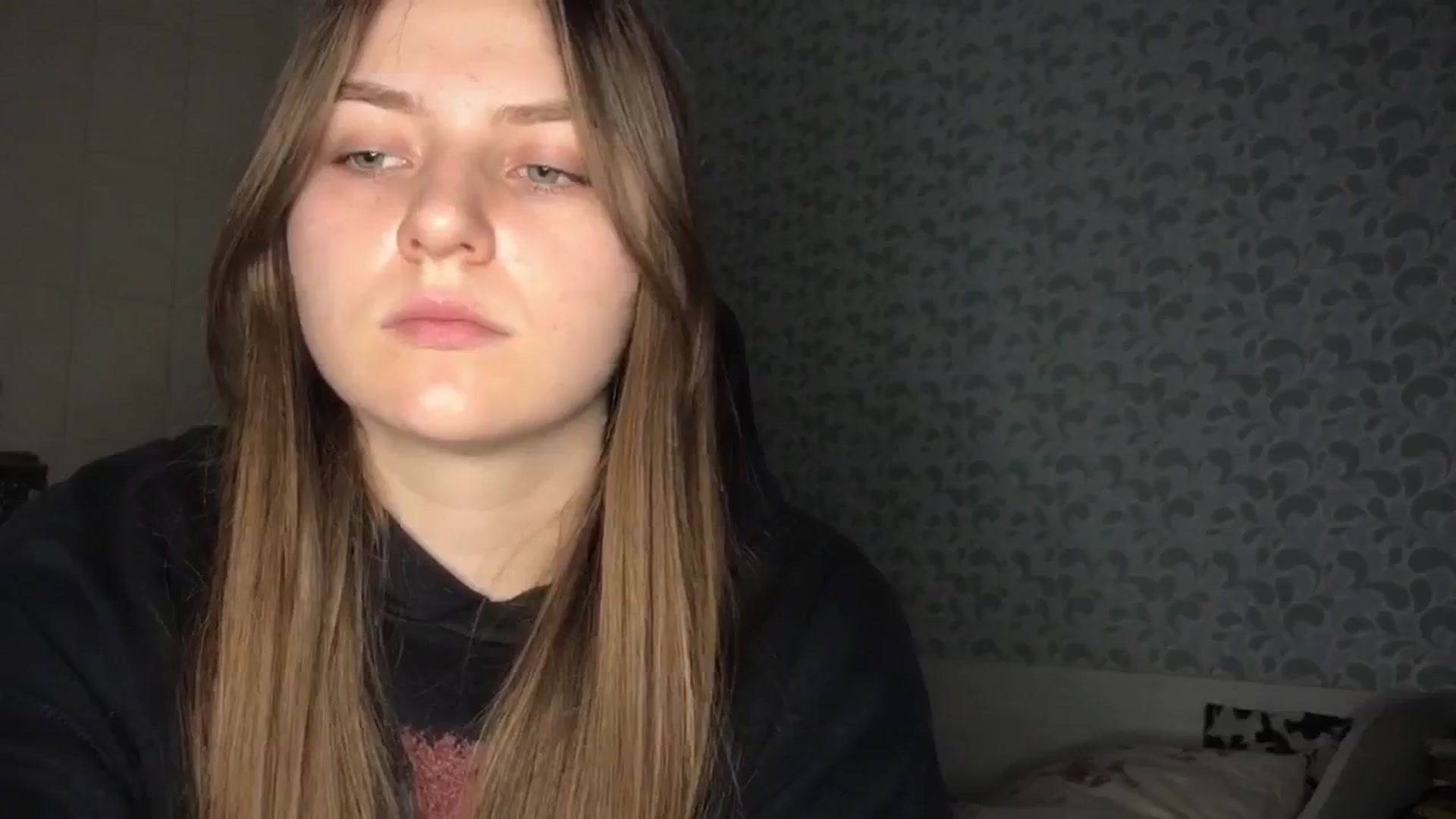Gallery image thumbnail from Eve_Oliveee's myfreecams stream on, 12/23/2024, 23:07 image 11 of 20