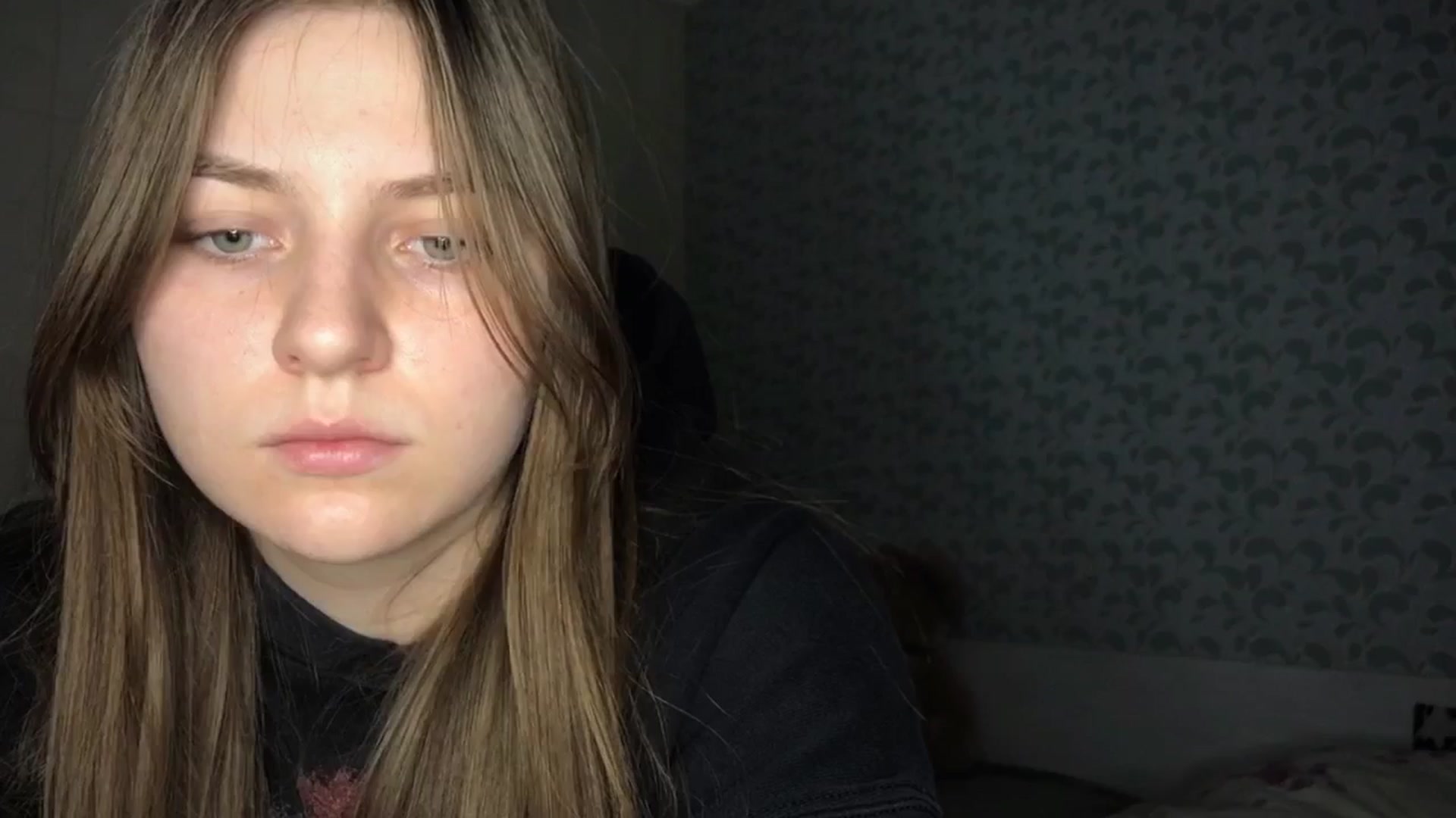 Gallery image thumbnail from Eve_Oliveee's myfreecams stream on, 12/23/2024, 23:07 image 2 of 20