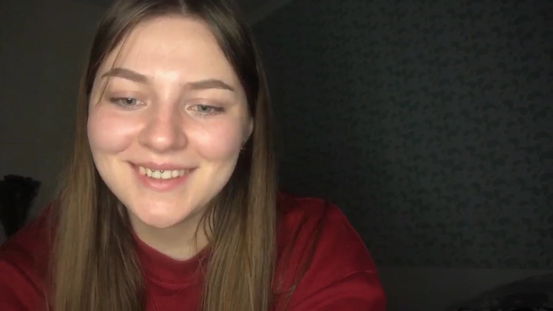 Gallery image thumbnail from Eve_Oliveee's myfreecams stream on, 12/25/2024, 22:44 image 17 of 20
