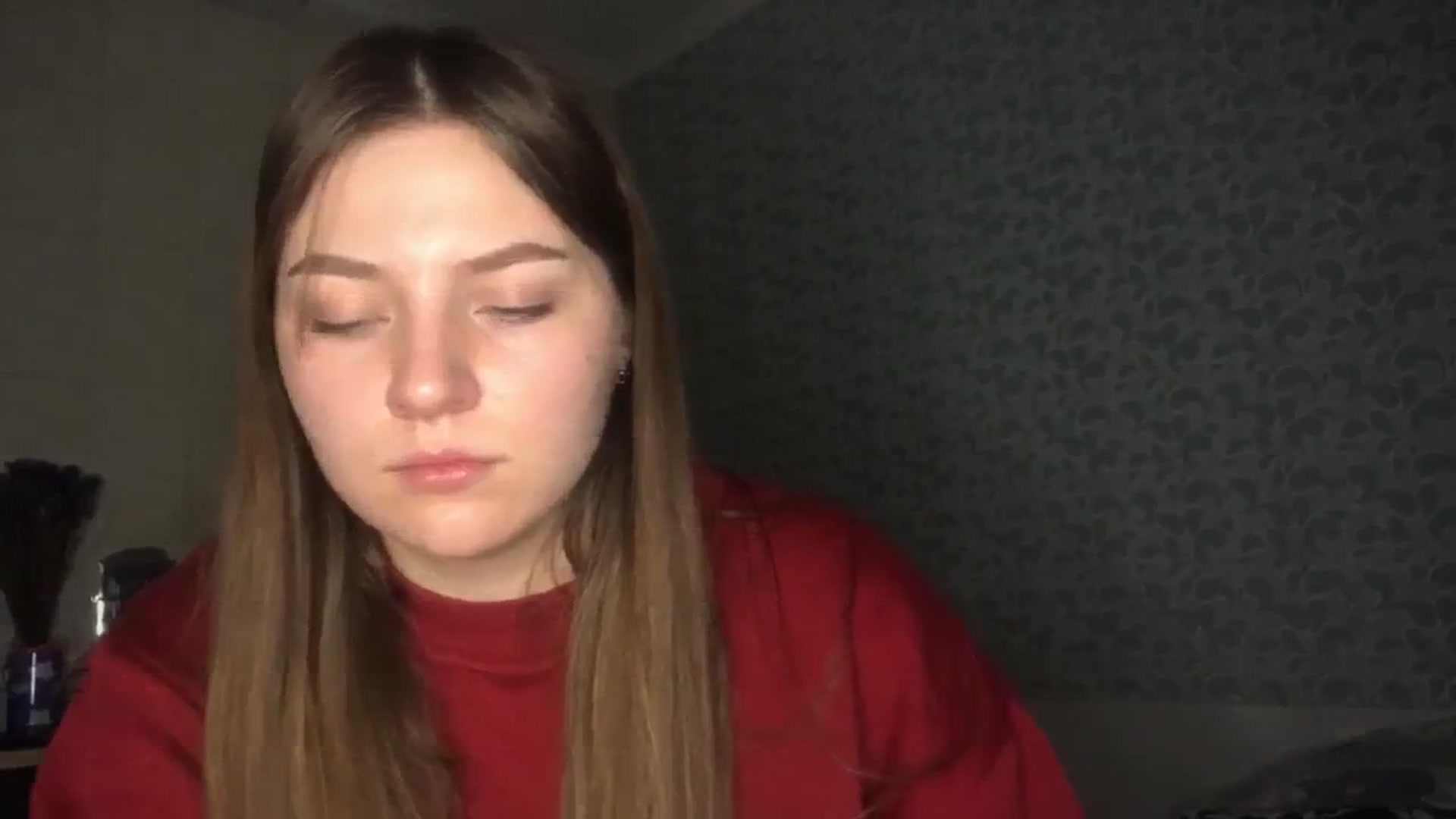 Gallery image thumbnail from Eve_Oliveee's myfreecams stream on, 12/25/2024, 22:44 image 20 of 20