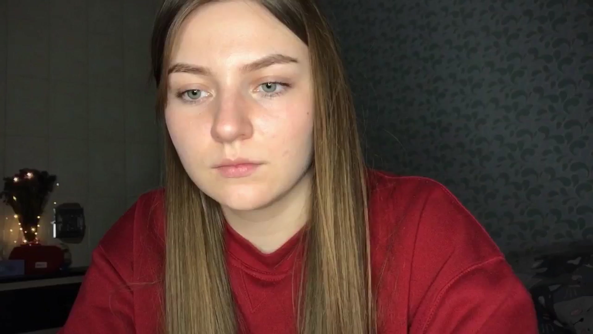 Gallery image thumbnail from Eve_Oliveee's myfreecams stream on, 12/26/2024, 22:52 image 16 of 20