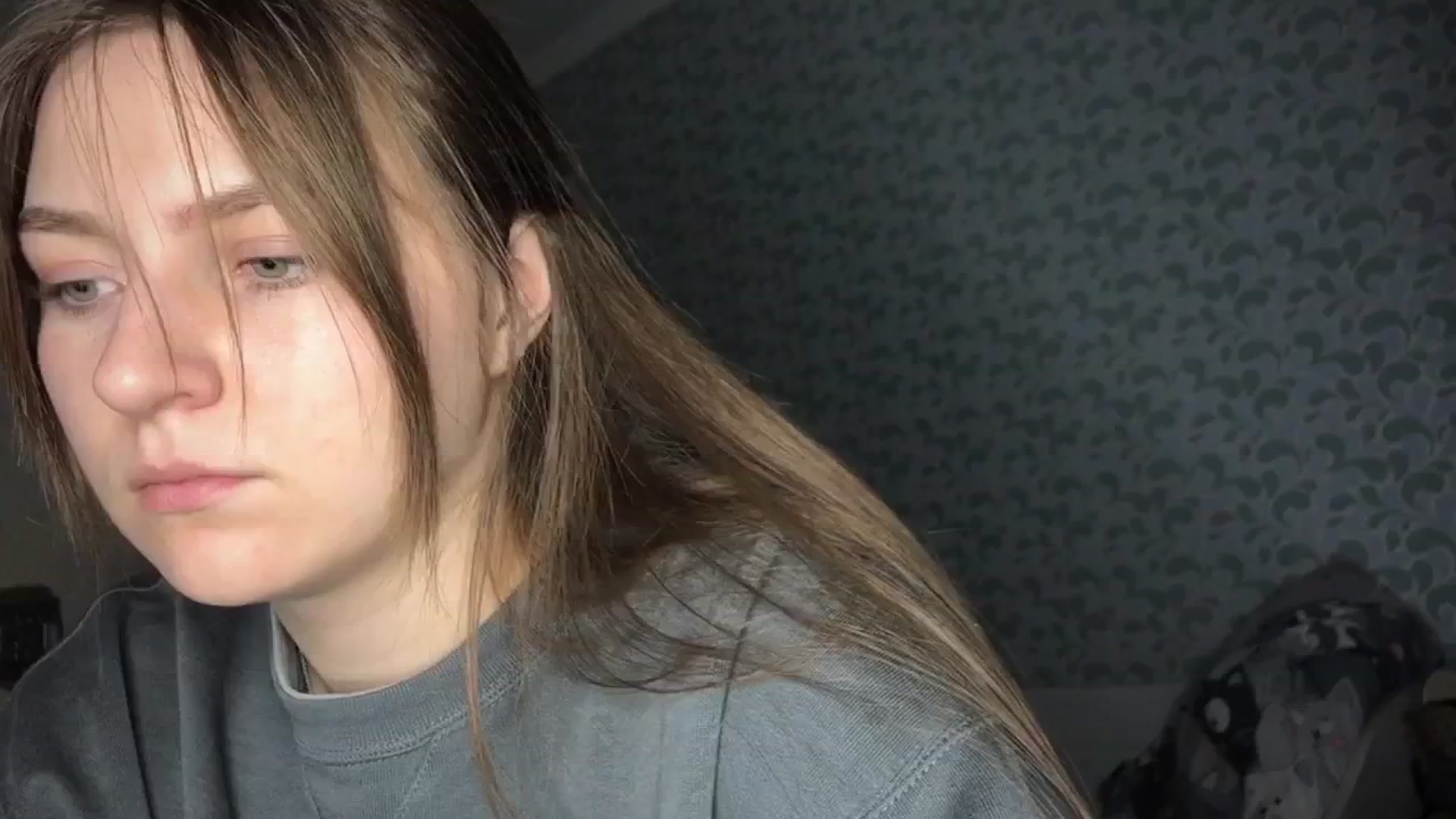 Gallery image thumbnail from Eve_Oliveee's myfreecams stream on, 12/27/2024, 22:18 image 4 of 20