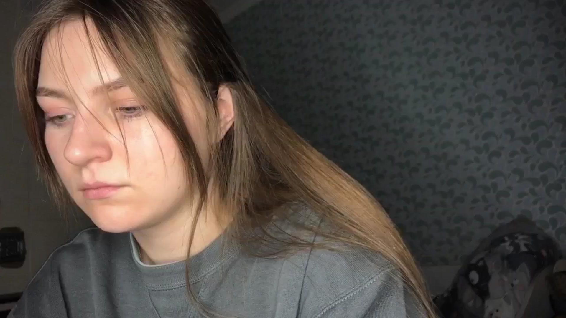 Gallery image thumbnail from Eve_Oliveee's myfreecams stream on, 12/27/2024, 22:18 image 14 of 20