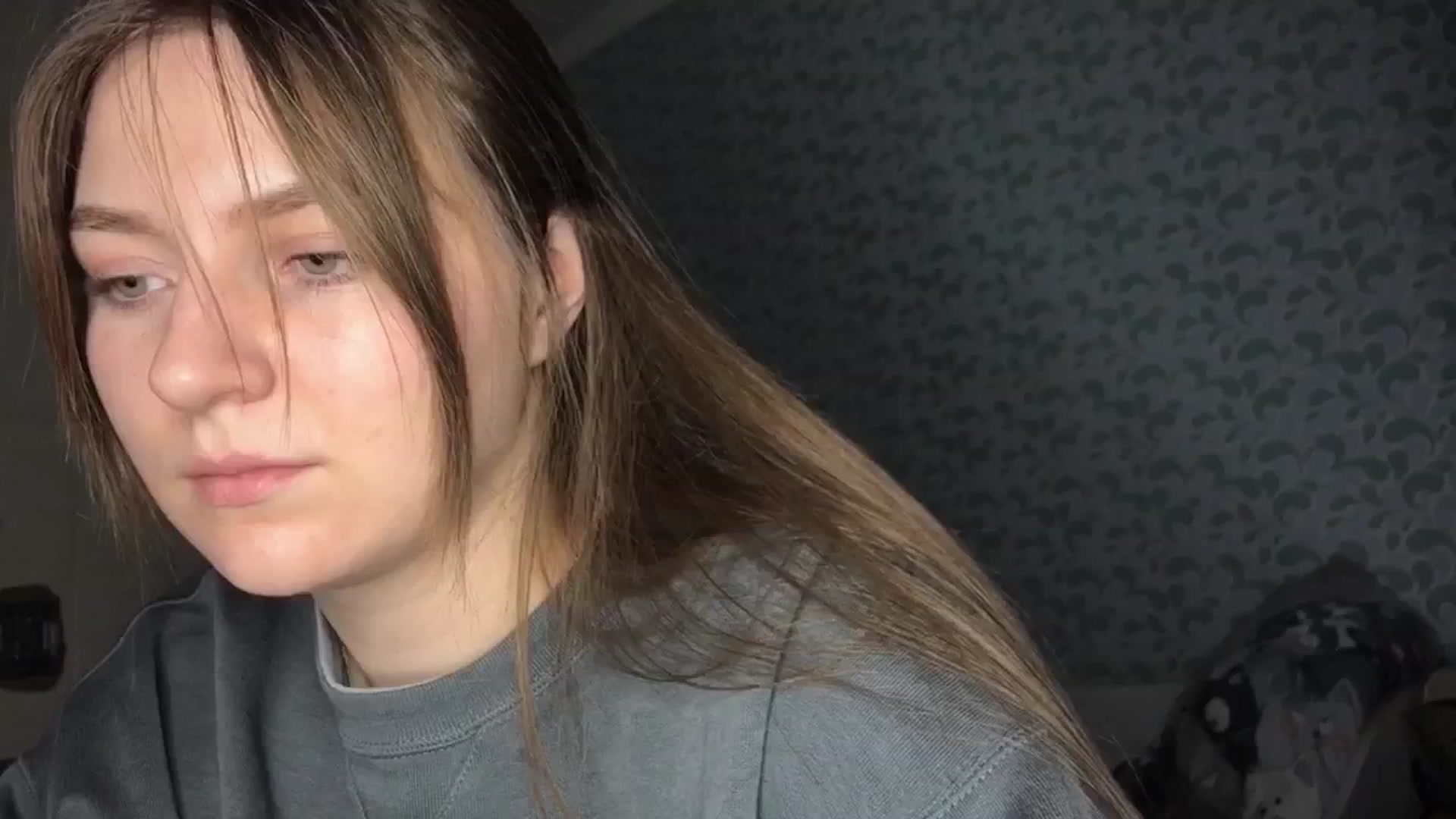 Gallery image thumbnail from Eve_Oliveee's myfreecams stream on, 12/27/2024, 22:18 image 9 of 20
