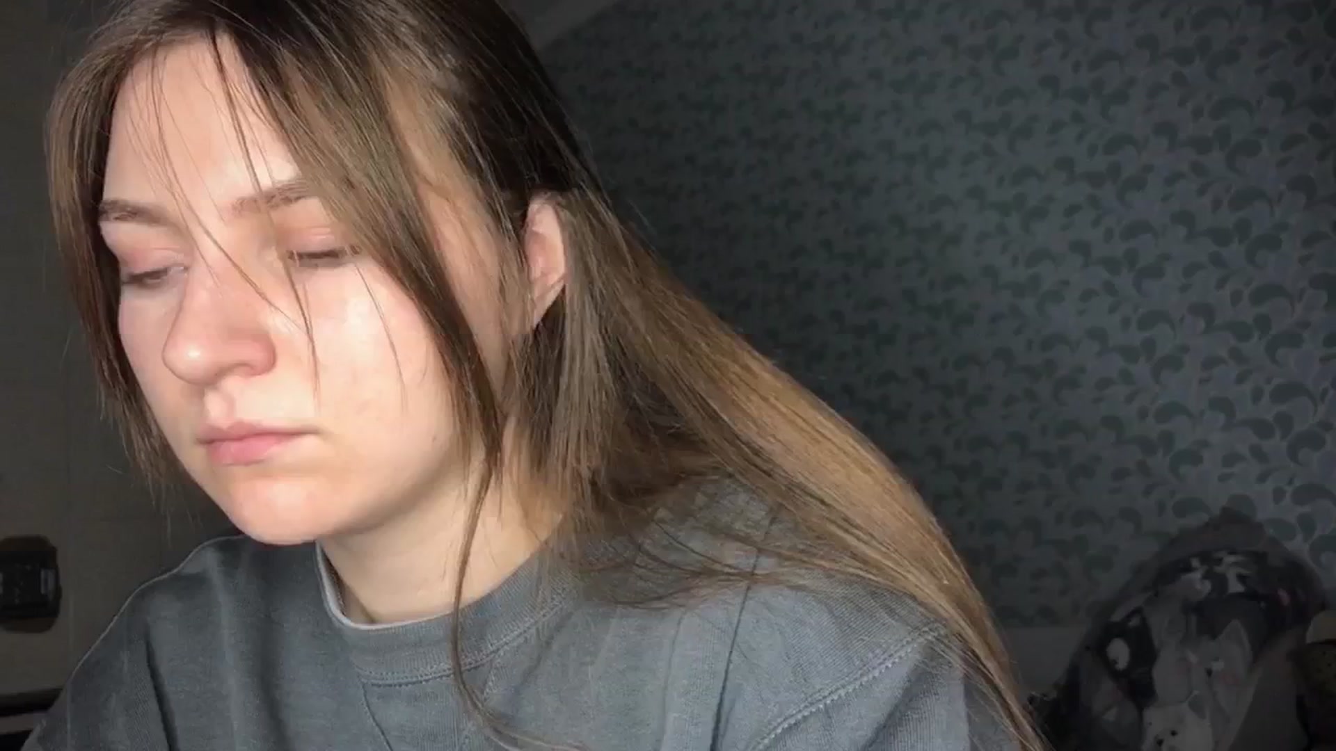 Gallery image thumbnail from Eve_Oliveee's myfreecams stream on, 12/27/2024, 22:18 image 13 of 20
