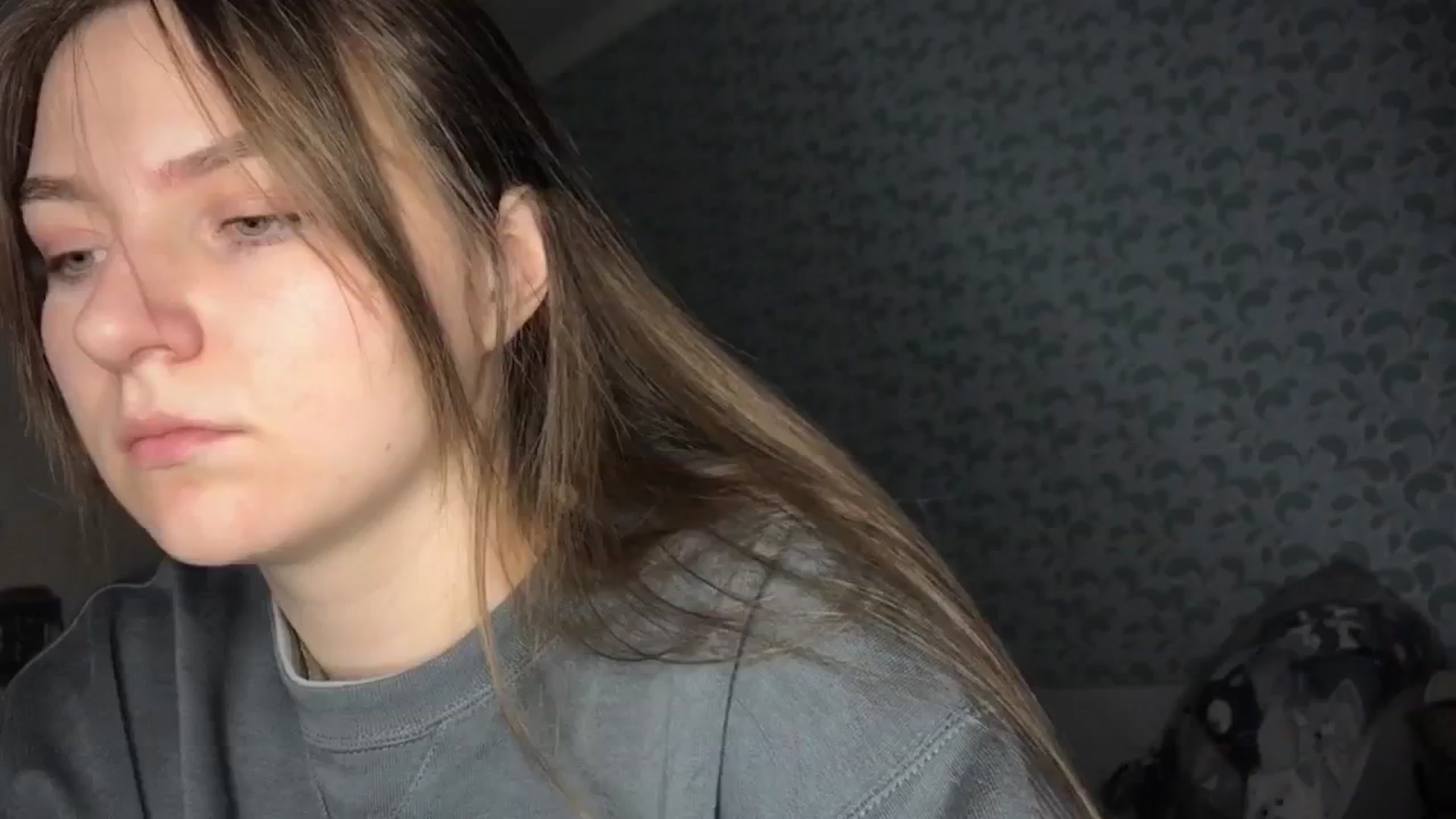 Gallery image thumbnail from Eve_Oliveee's myfreecams stream on, 12/27/2024, 22:18 image 3 of 20