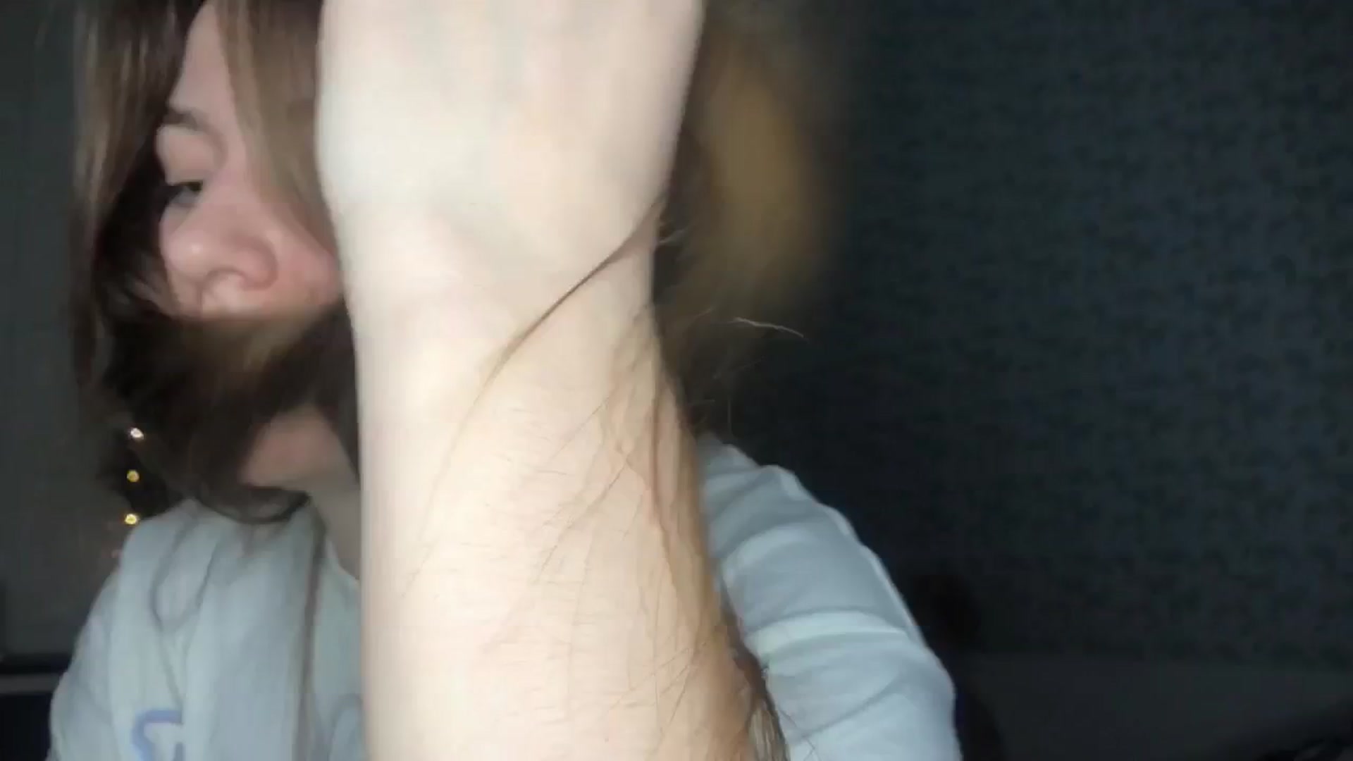 Gallery image thumbnail from Eve_Oliveee's myfreecams stream on, 12/28/2024, 23:18 image 1 of 20