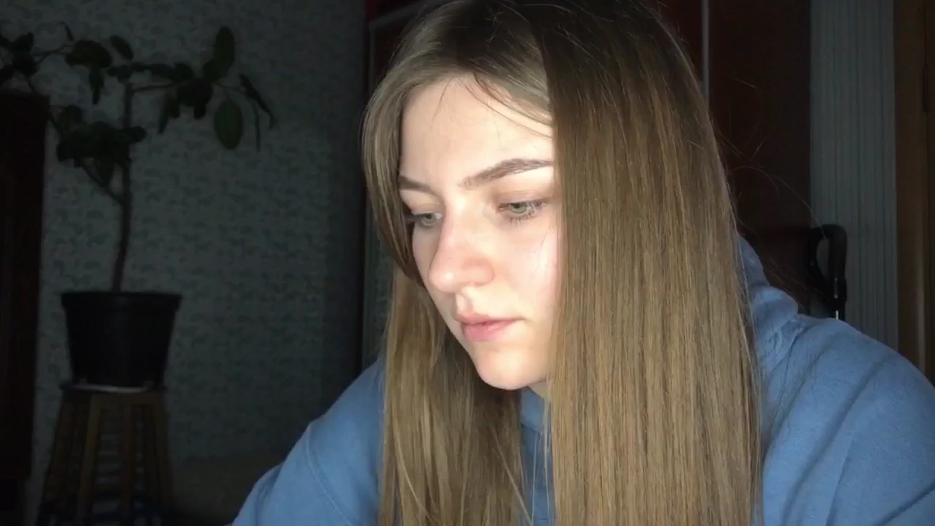 Gallery image thumbnail from Eve_Oliveee's myfreecams stream on, 12/30/2024, 23:18 image 11 of 20