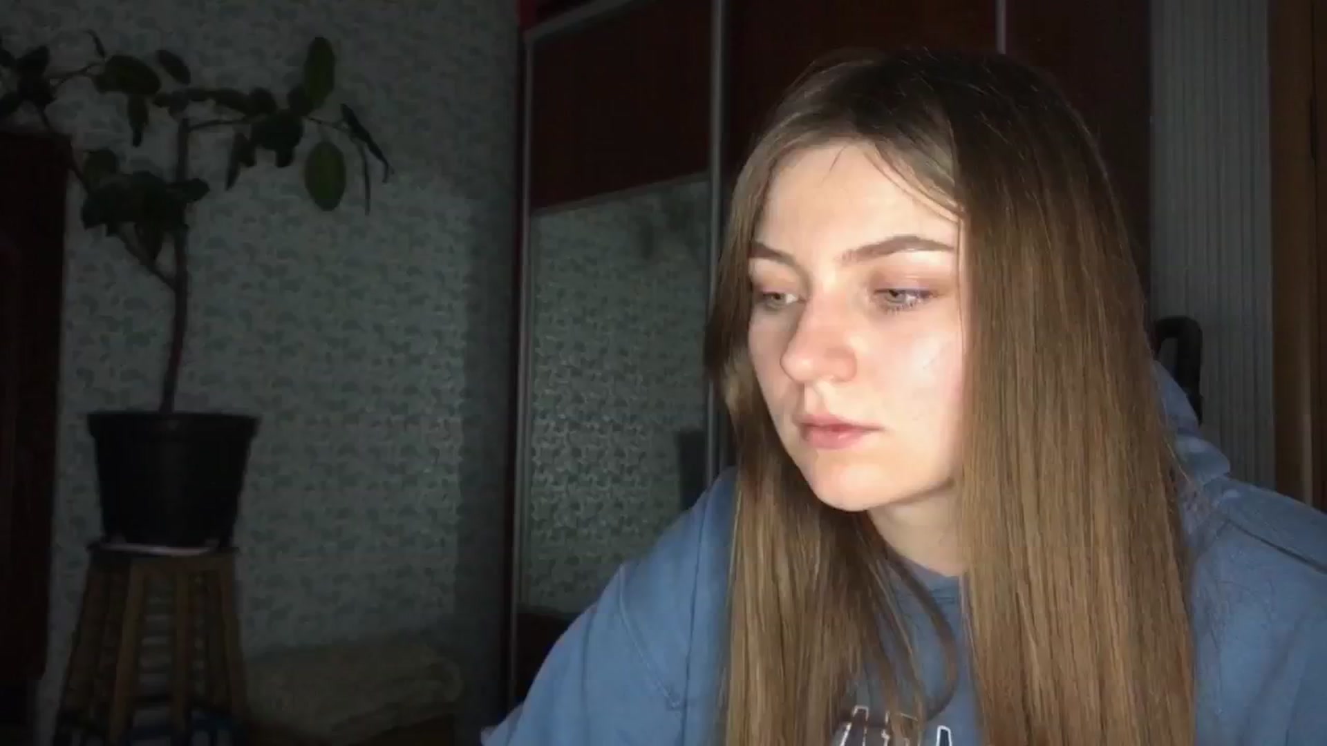 Gallery image thumbnail from Eve_Oliveee's myfreecams stream on, 12/30/2024, 23:18 image 15 of 20