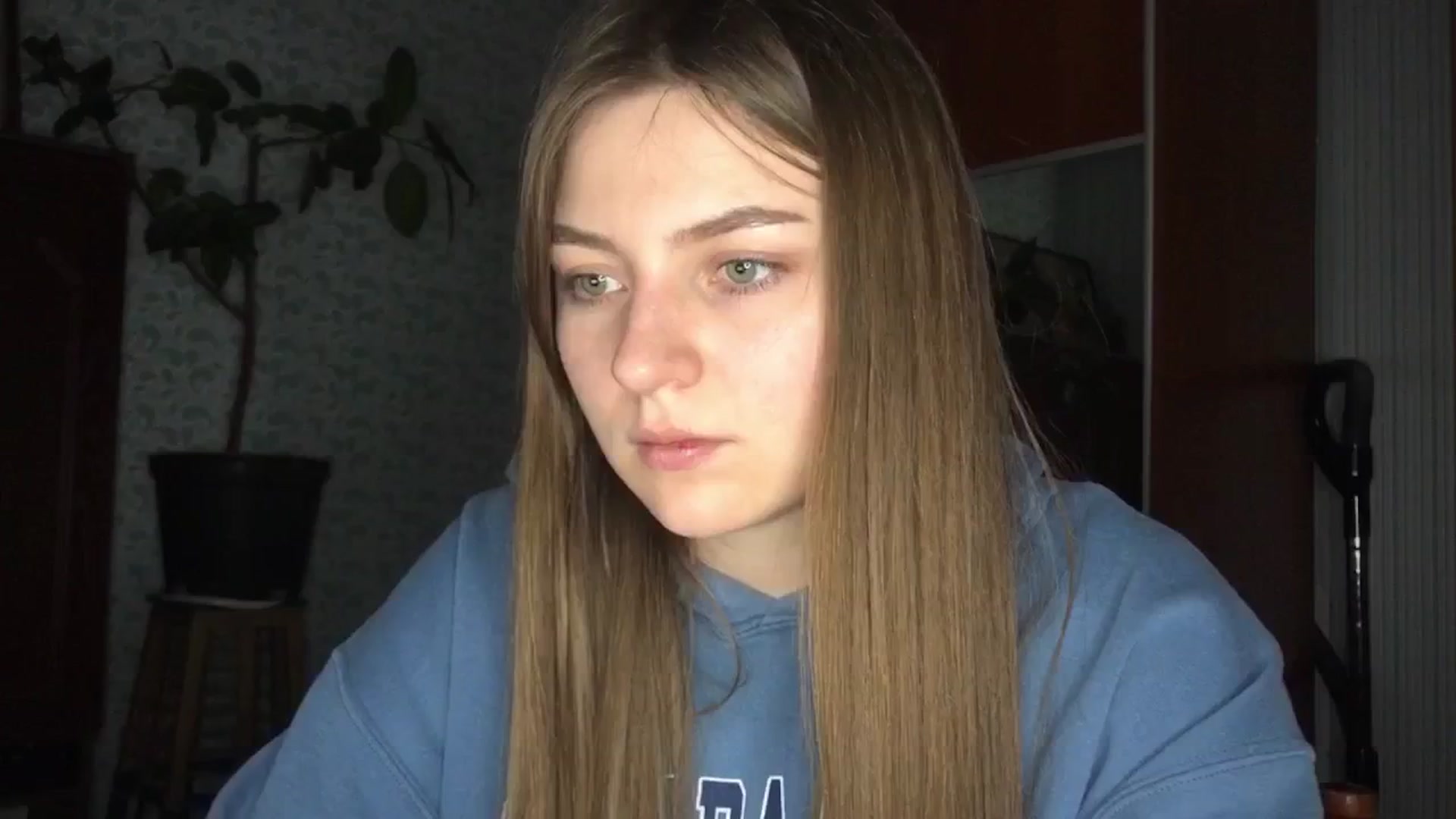 Gallery image thumbnail from Eve_Oliveee's myfreecams stream on, 12/30/2024, 23:18 image 2 of 20