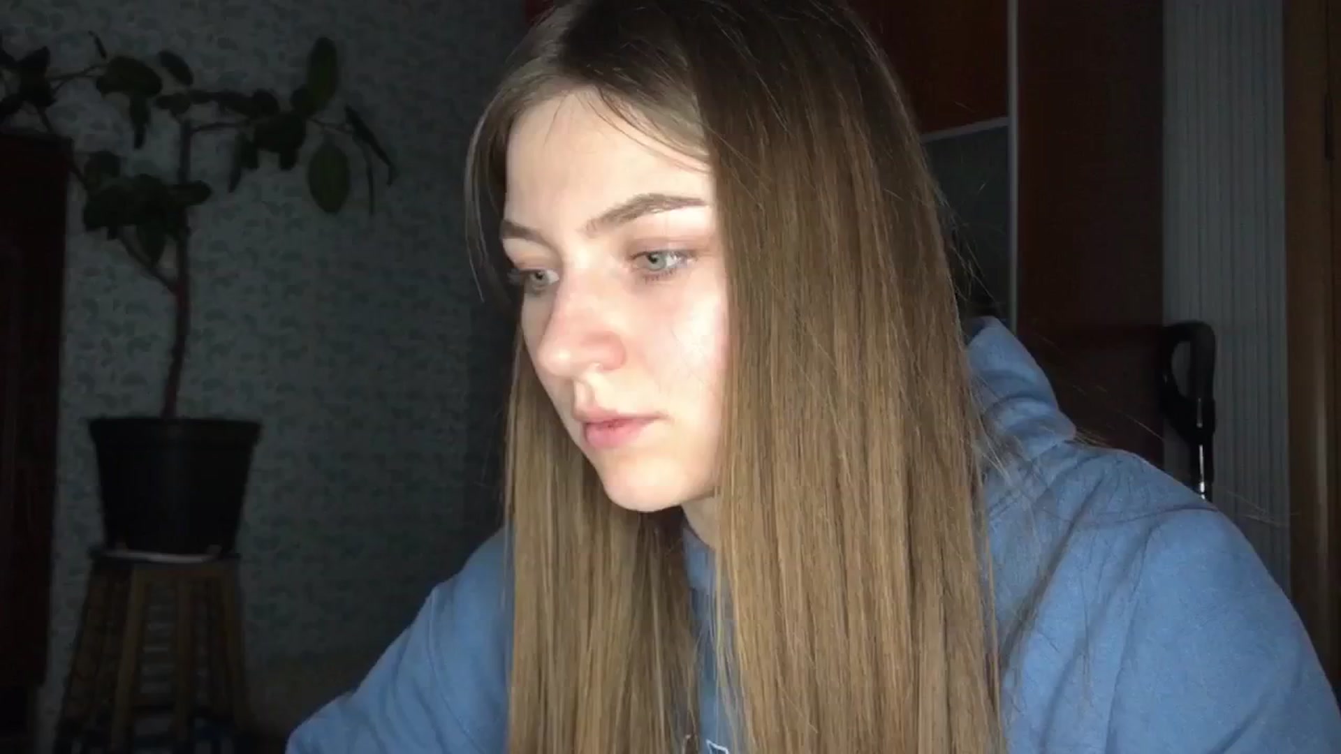 Gallery image thumbnail from Eve_Oliveee's myfreecams stream on, 12/30/2024, 23:18 image 19 of 20