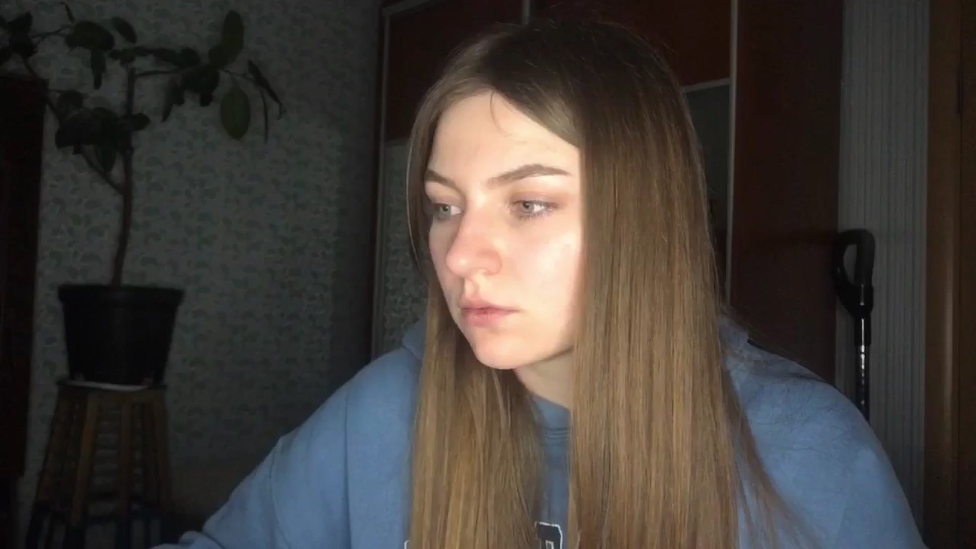 Gallery image thumbnail from Eve_Oliveee's myfreecams stream on, 12/31/2024, 24:17 image 1 of 20