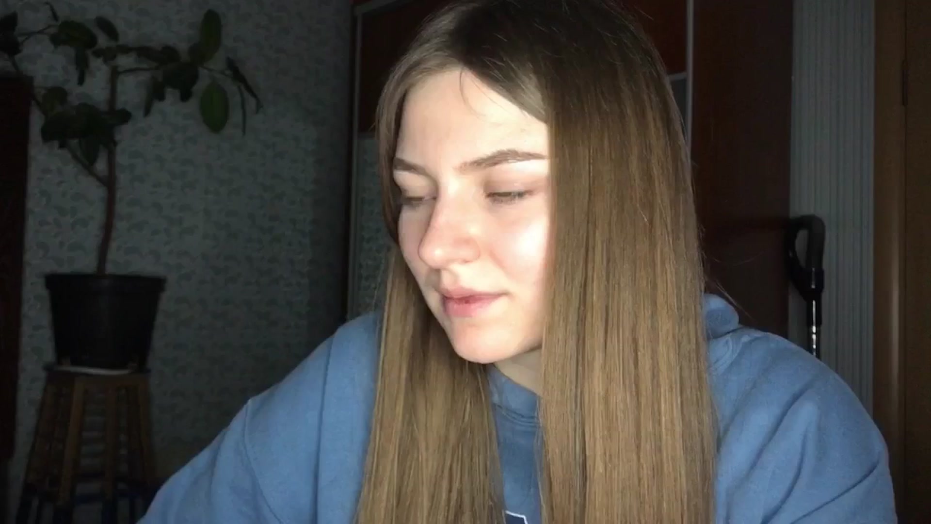 Gallery image thumbnail from Eve_Oliveee's myfreecams stream on, 12/31/2024, 24:17 image 11 of 20