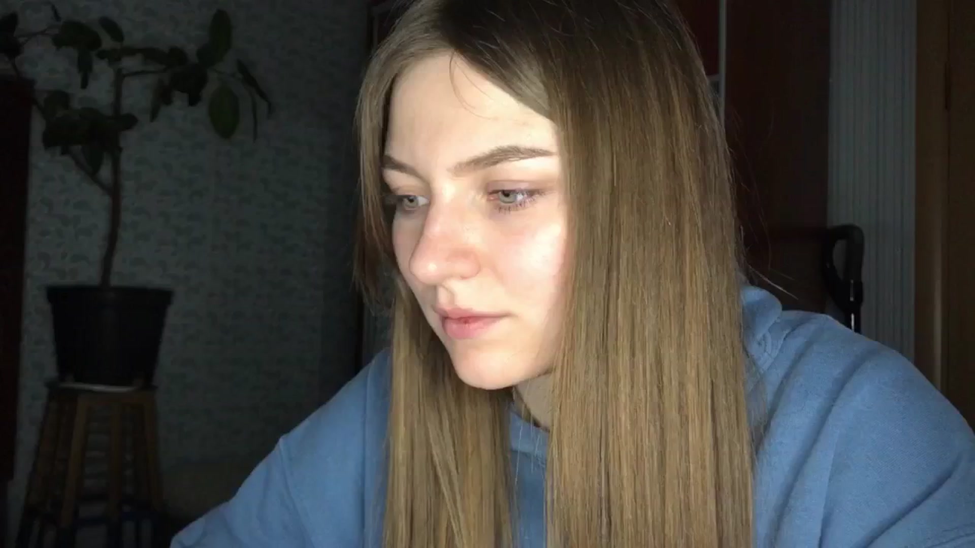 Gallery image thumbnail from Eve_Oliveee's myfreecams stream on, 12/31/2024, 24:17 image 20 of 20