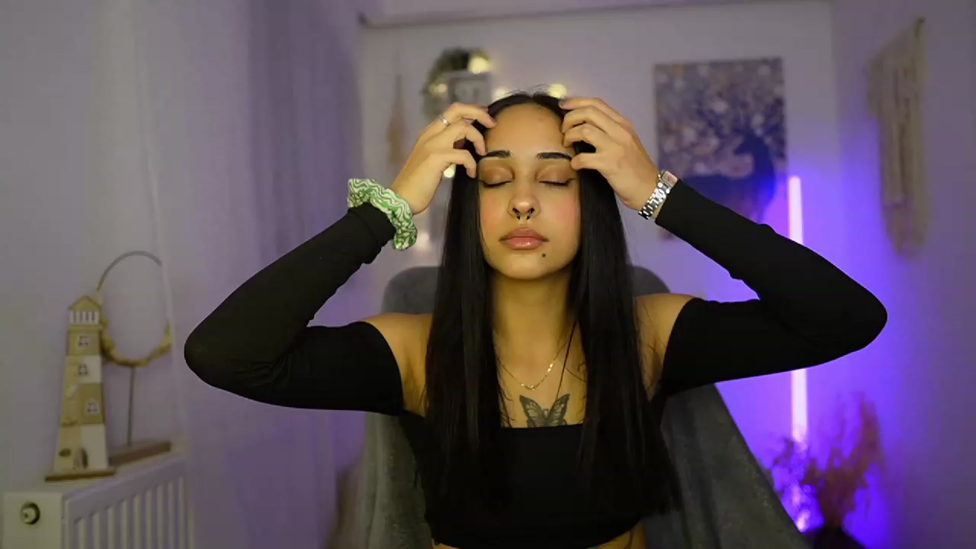 Gallery image thumbnail from Eve_Sweet18's myfreecams stream on, 01/03/2024, 19:58 image 4 of 20