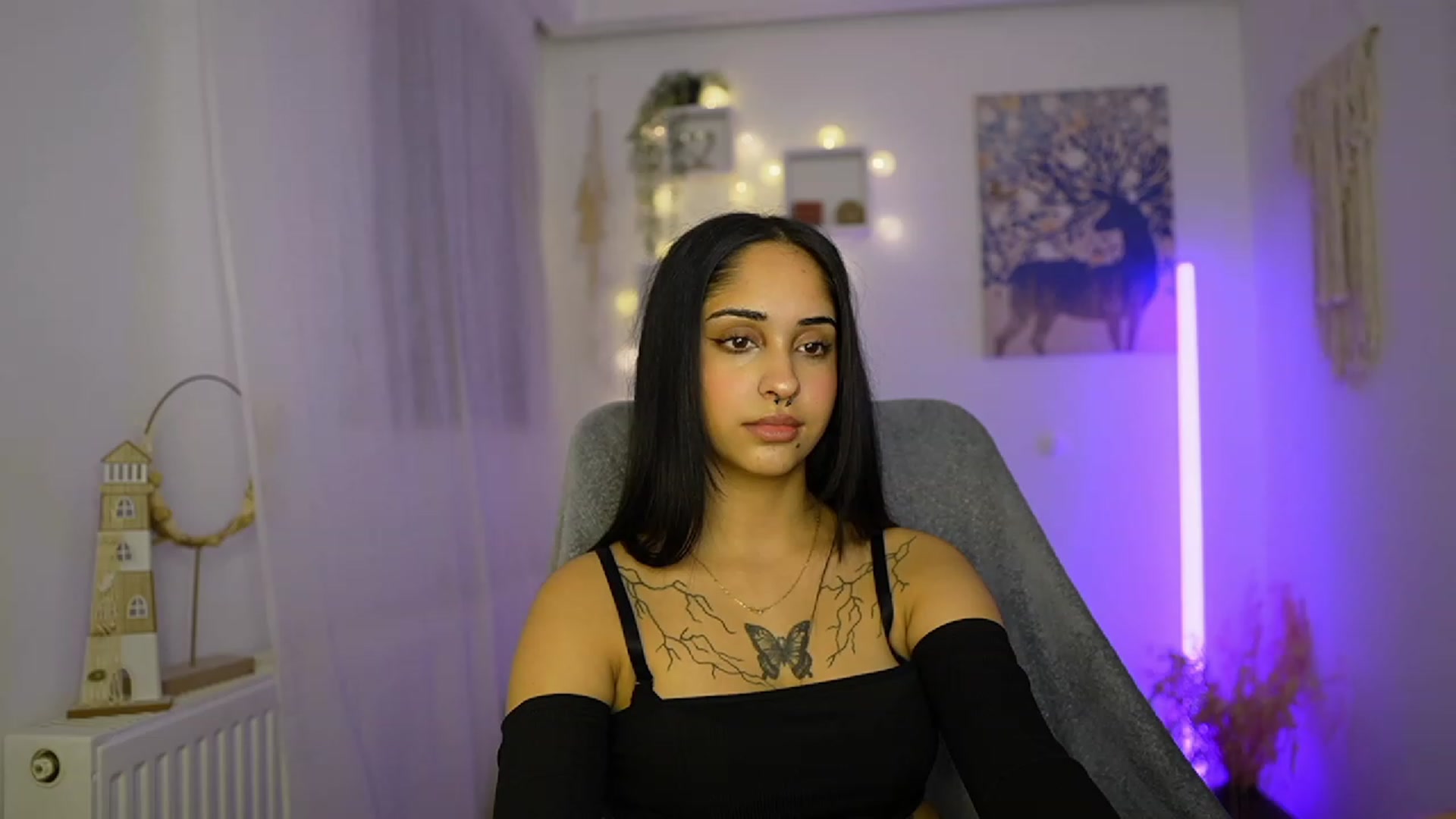Gallery image thumbnail from Eve_Sweet18's myfreecams stream on, 01/03/2024, 19:58 image 10 of 20