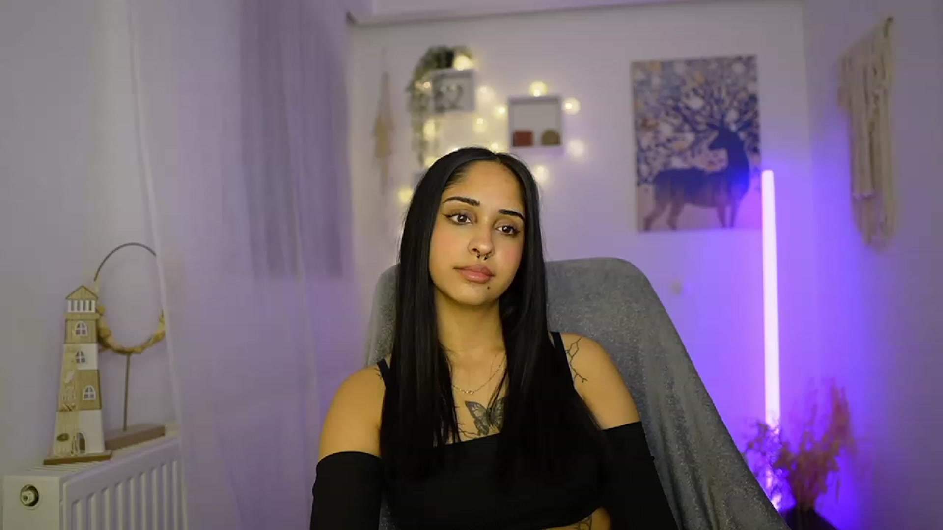 Gallery image thumbnail from Eve_Sweet18's myfreecams stream on, 01/03/2024, 19:58 image 13 of 20