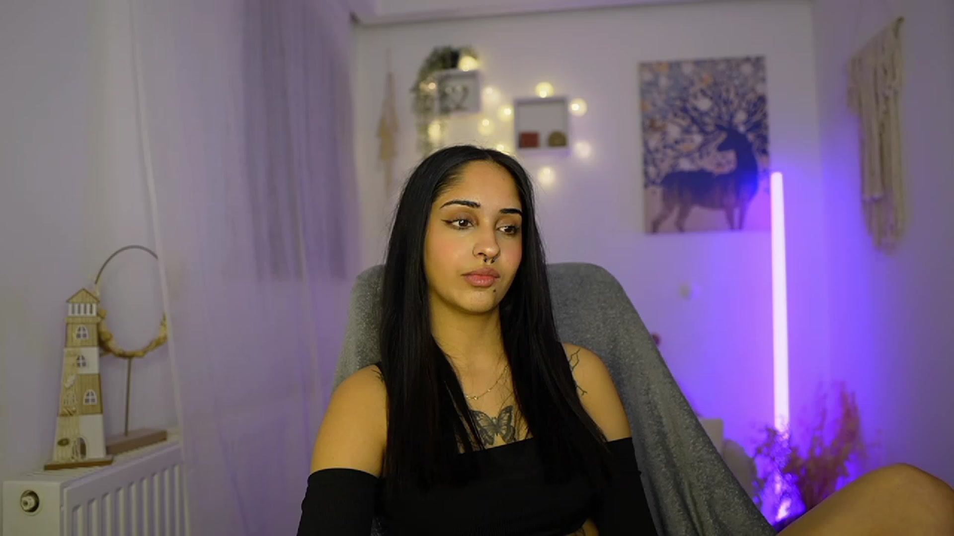 Gallery image thumbnail from Eve_Sweet18's myfreecams stream on, 01/03/2024, 19:58 image 14 of 20