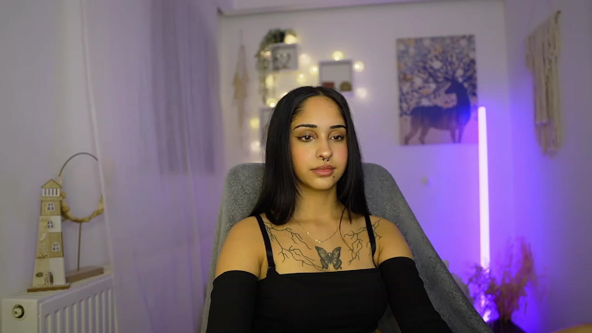 Gallery image thumbnail from Eve_Sweet18's myfreecams stream on, 01/03/2024, 19:58 image 9 of 20