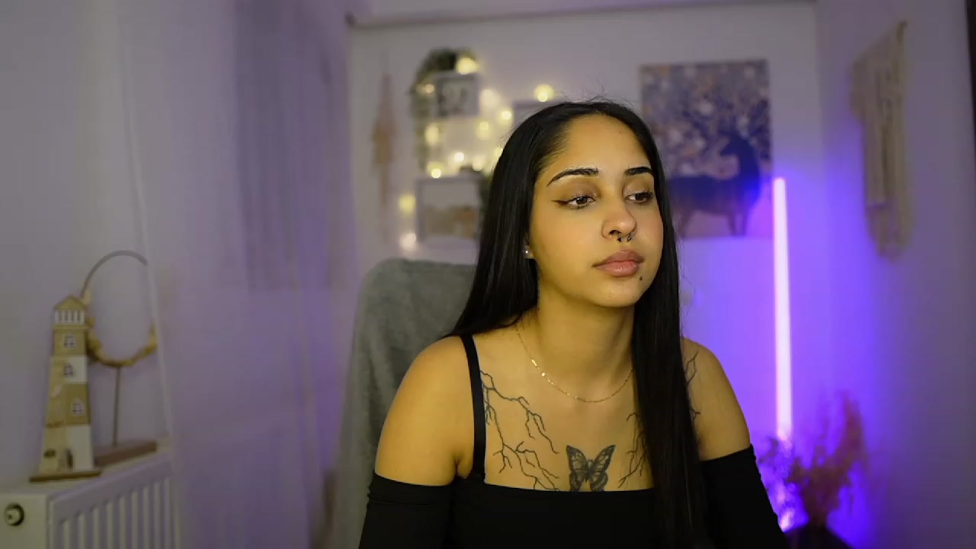 Gallery image thumbnail from Eve_Sweet18's myfreecams stream on, 01/03/2024, 23:26 image 13 of 20