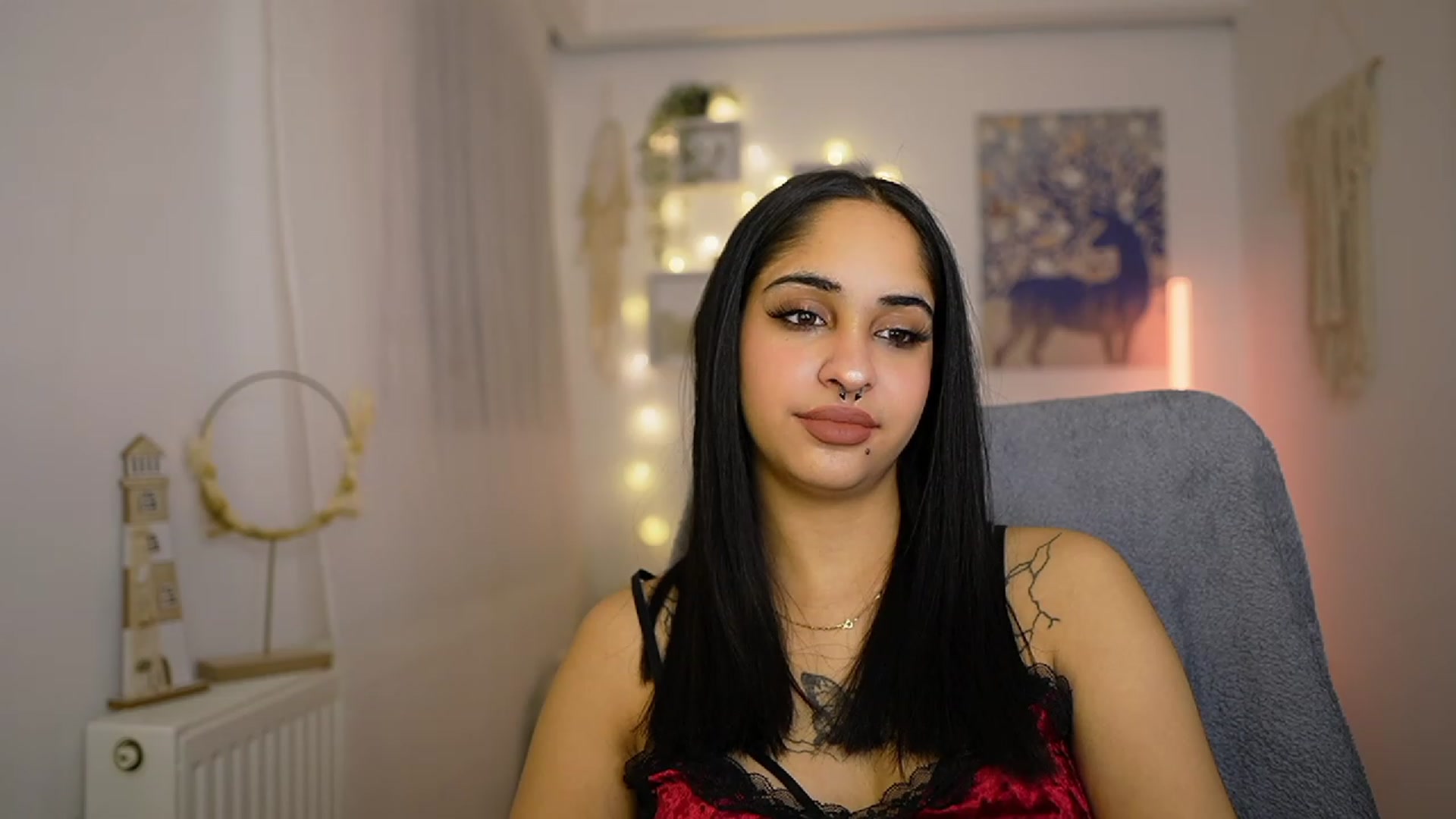 Gallery image thumbnail from Eve_Sweet18's myfreecams stream on, 01/21/2024, 20:52 image 17 of 20